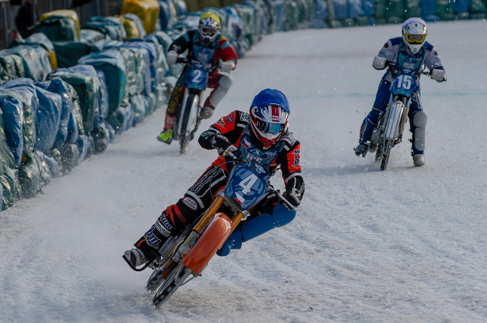BERLIN GERMANY  - March 1  Lukas Hutla (Blue) leads Denis Slepuchin (White) and Vladimir Cheblokov (Yellow)  during the Ice Speedway of Nations at the Horst-Dohm-Eisstadion, Berlin,  on Sunday 1 March 2020. (Credit: Ian Charles | MI News)