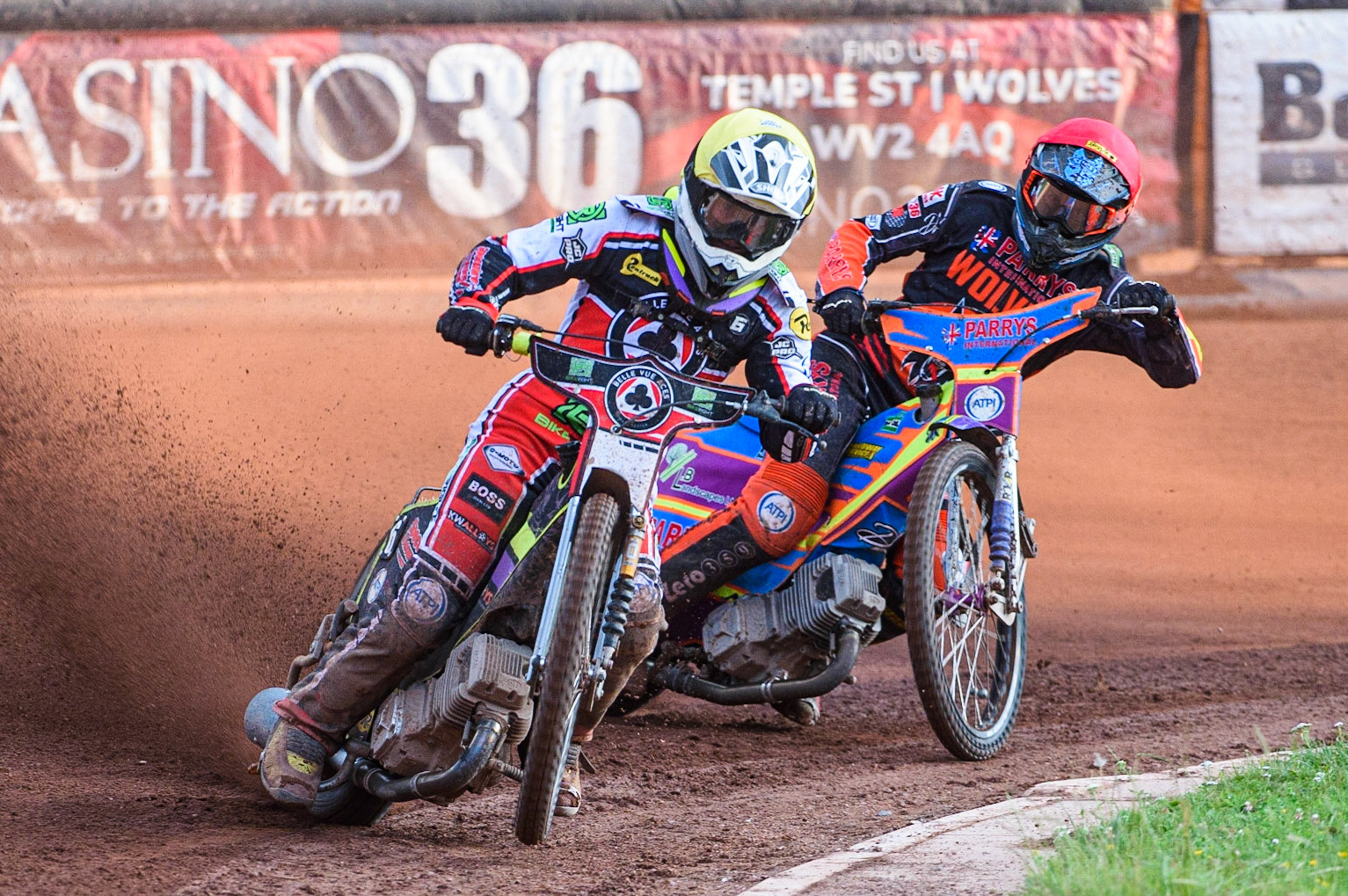 WOLVERHAMPTON, UK. JULY 26TH  Tom Brennan  (Yellow) leads Rory Schlein  (Red)during the SGB Premiership match between Wolverhampton Wolves and Belle Vue Aces at the Ladbroke Stadium, Wolverhampton on Monday 26th July 2021. (Credit: Ian Charles | MI News)