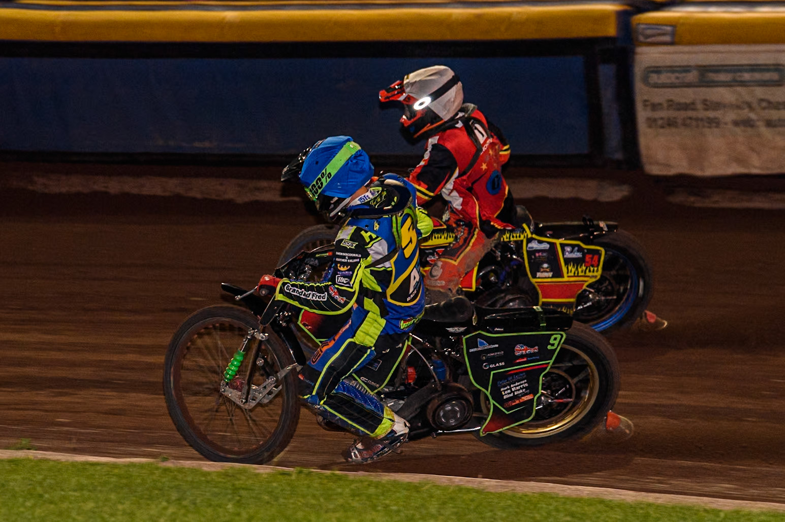 Sheffield Tiger Cubs' Luke Harrison  in Blue rides inside Belle Vue Colts' Guest Rider Max James  in Red during the WSRA National Development League match between Sheffield Tiger Cubs and Belle Vue Colts at Owlerton Stadium, Sheffield on Thursday 12th September 2024. (Photo: Ian Charles | MI News)