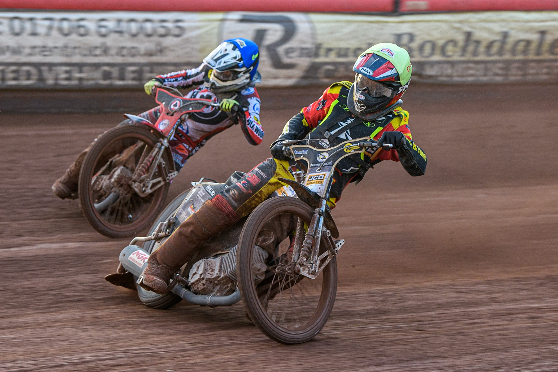 Dan Thompson (Yellow) inside Connor Bailey (Blue) during the Sports Insure Premiership match between Belle Vue Aces and Ipswich Witches at the National Speedway Stadium, Manchester on Monday 17th July 2023. (Photo: Ian Charles | MI News)