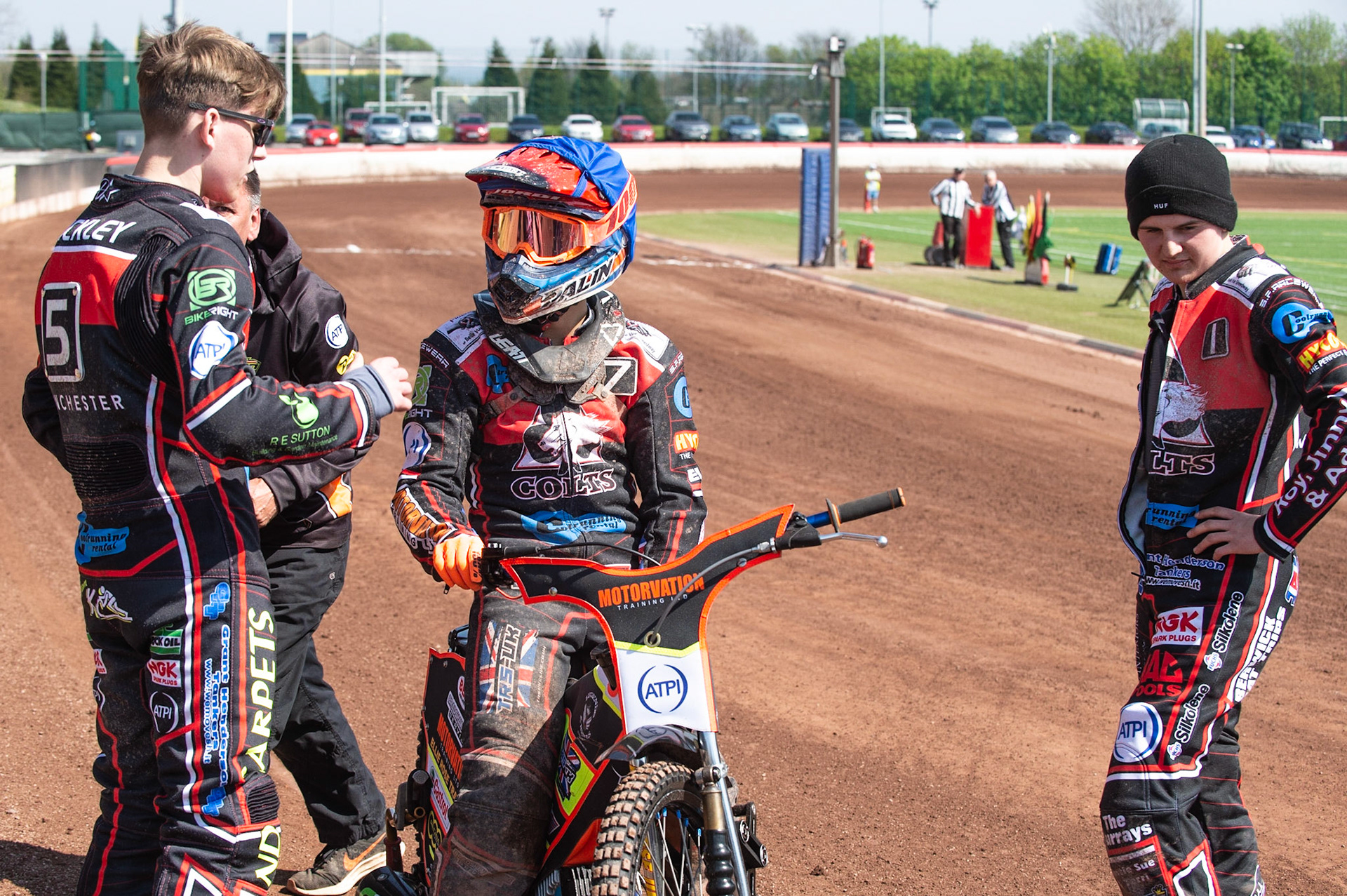 Photo: Ian Charles

Kyle Bickley (left) and Leon Flint (right) with Jordan Palin 

Belle Vue Colts v Stoke Potters, National League, Belle Vue National Speedway Stadium, Manchester, Friday 19  April  2019
