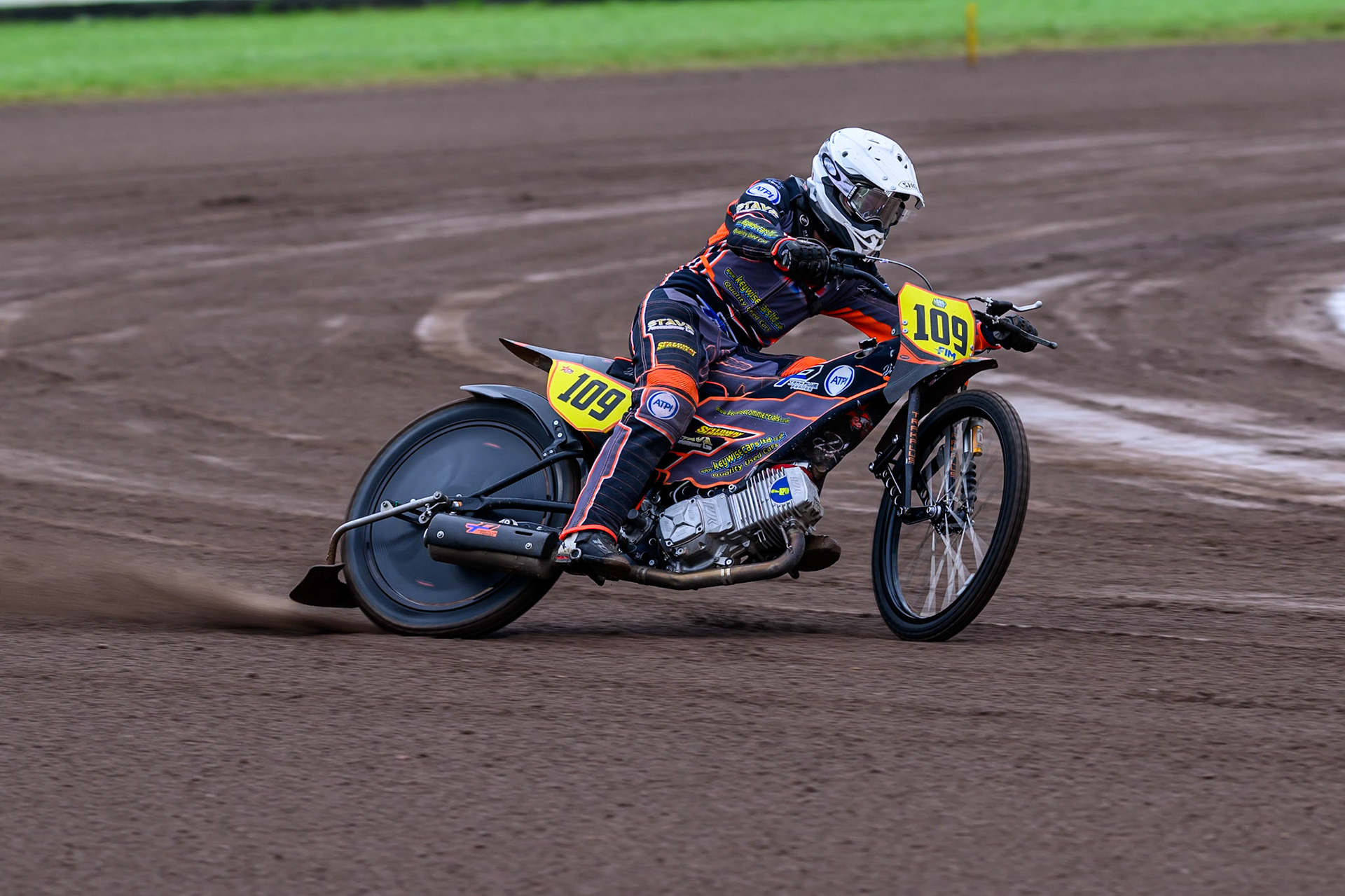 Zach Wajtknecht (109) of Great Britain practices during the FIM Long Track World Championship Final 4, at the Speed Centre Roden, Netherlands on Sunday 21st September 2025. (Photo: Ian Charles | MI News)