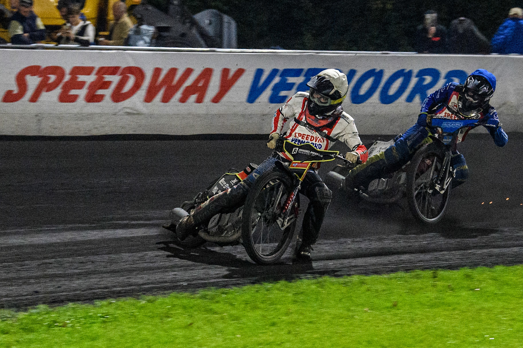 Patrick Baek of Denmark in White leading Artjoms Juhno of Latvia in Blue during the Golden JOPA Helmet at Sportpark Veenoord, Veenoord, Netherlands on Saturday 21st September 2024. (Photo: Ian Charles | MI News)