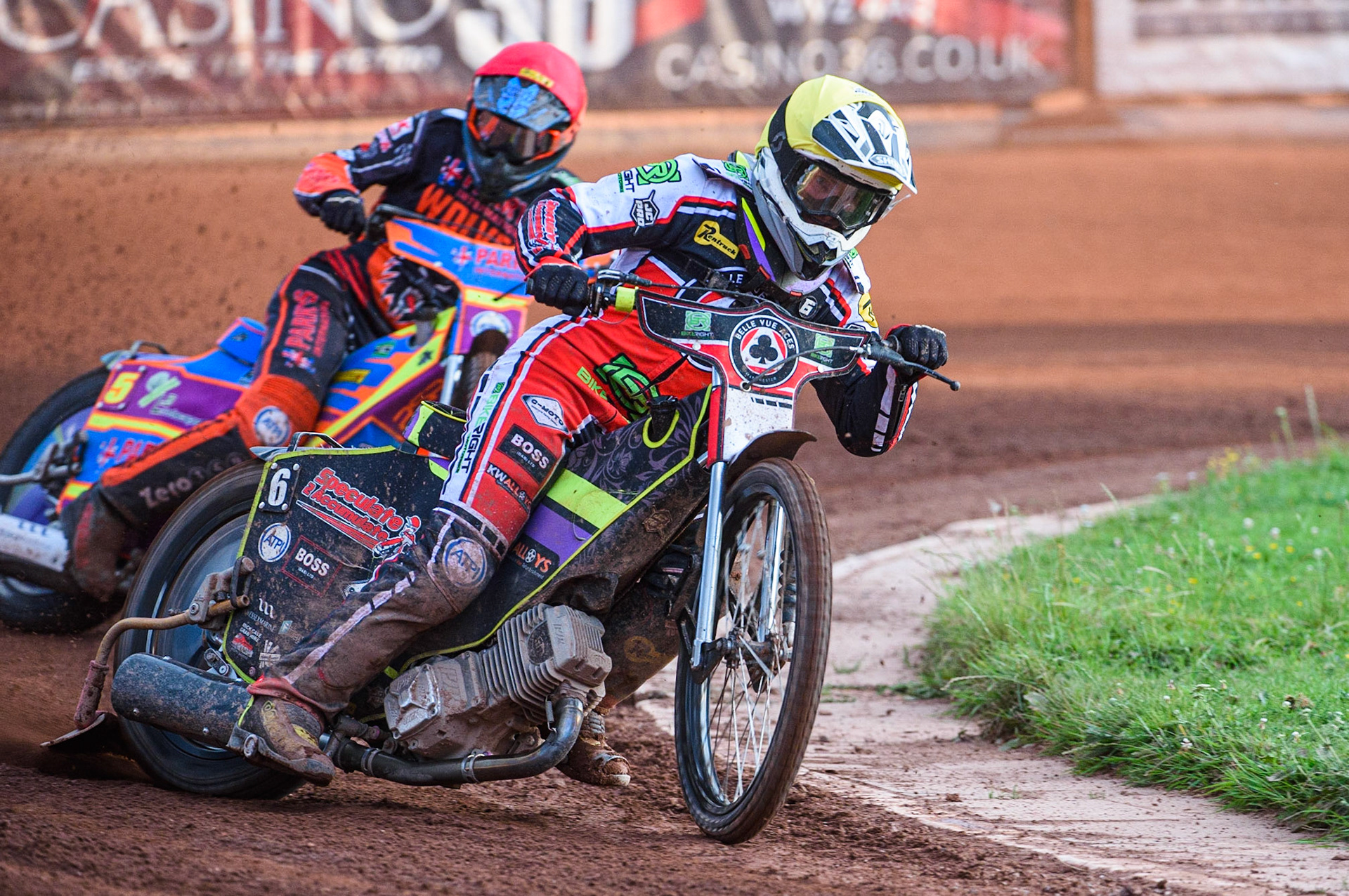 WOLVERHAMPTON, UK. JULY 26TH  Tom Brennan  (Yellow) leads Rory Schlein  (Red)during the SGB Premiership match between Wolverhampton Wolves and Belle Vue Aces at the Ladbroke Stadium, Wolverhampton on Monday 26th July 2021. (Credit: Ian Charles | MI News)
