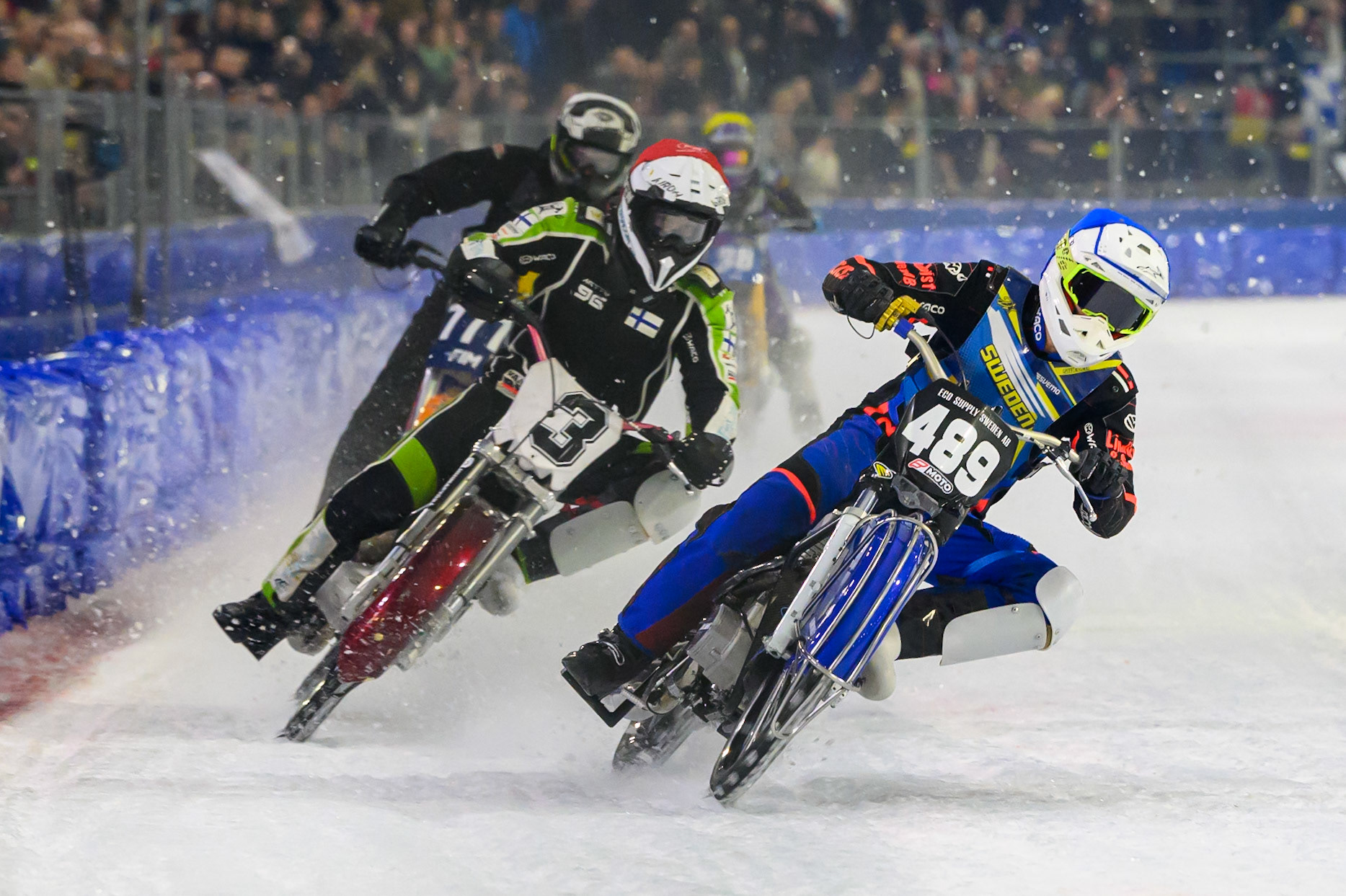 Melwin Björklin of Sweden  in Blue leading Arttu Lehtinen of Finland  in Red and Leon Kramer of The Netherlands  in White during the ROELOF THIJS BOKAAL at Ice Rink Thialf, Heerenveen on Friday 10th April 2026.  (Photo: Ian Charles | MI News)