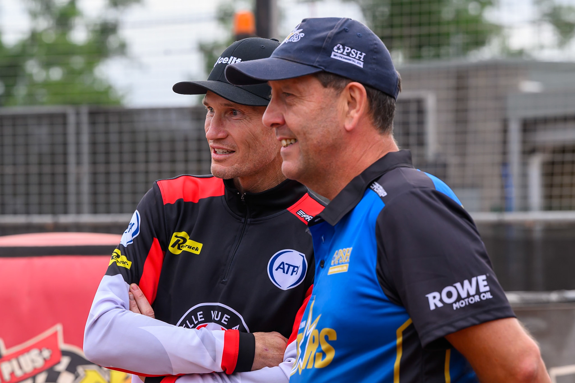 Jason Doyle of Belle Vue Aces (Left) with Rob Lyon, Team Manager of Kings Lynn Stars during the Rowe Motor Oil Premiership match between Belle Vue Aces and King's Lynn Stars at the National Speedway Stadium, Manchester on Monday 29th June 2026. (Photo: Ian Charles | MI News)