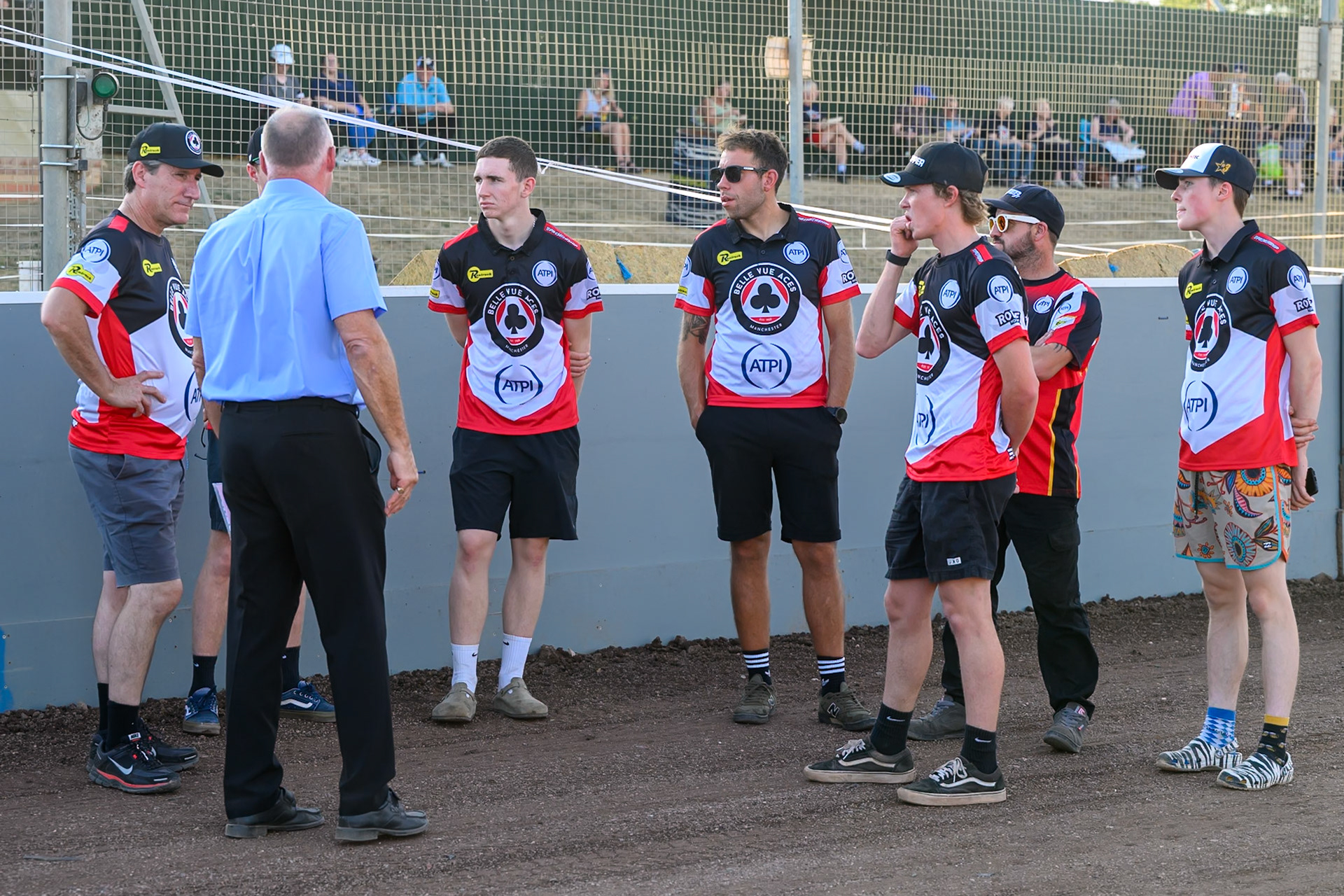 Referee Chris Gay (blue shirt) briefs the Belle Vue Aces after their track walk during the Rowe Motor Oil Premiership match between Northampton Foxes and Belle Vue Aces at Northampton International Shaleway, Northampton on Thursday 13th August 2026. (Photo: Ian Charles | MI News)