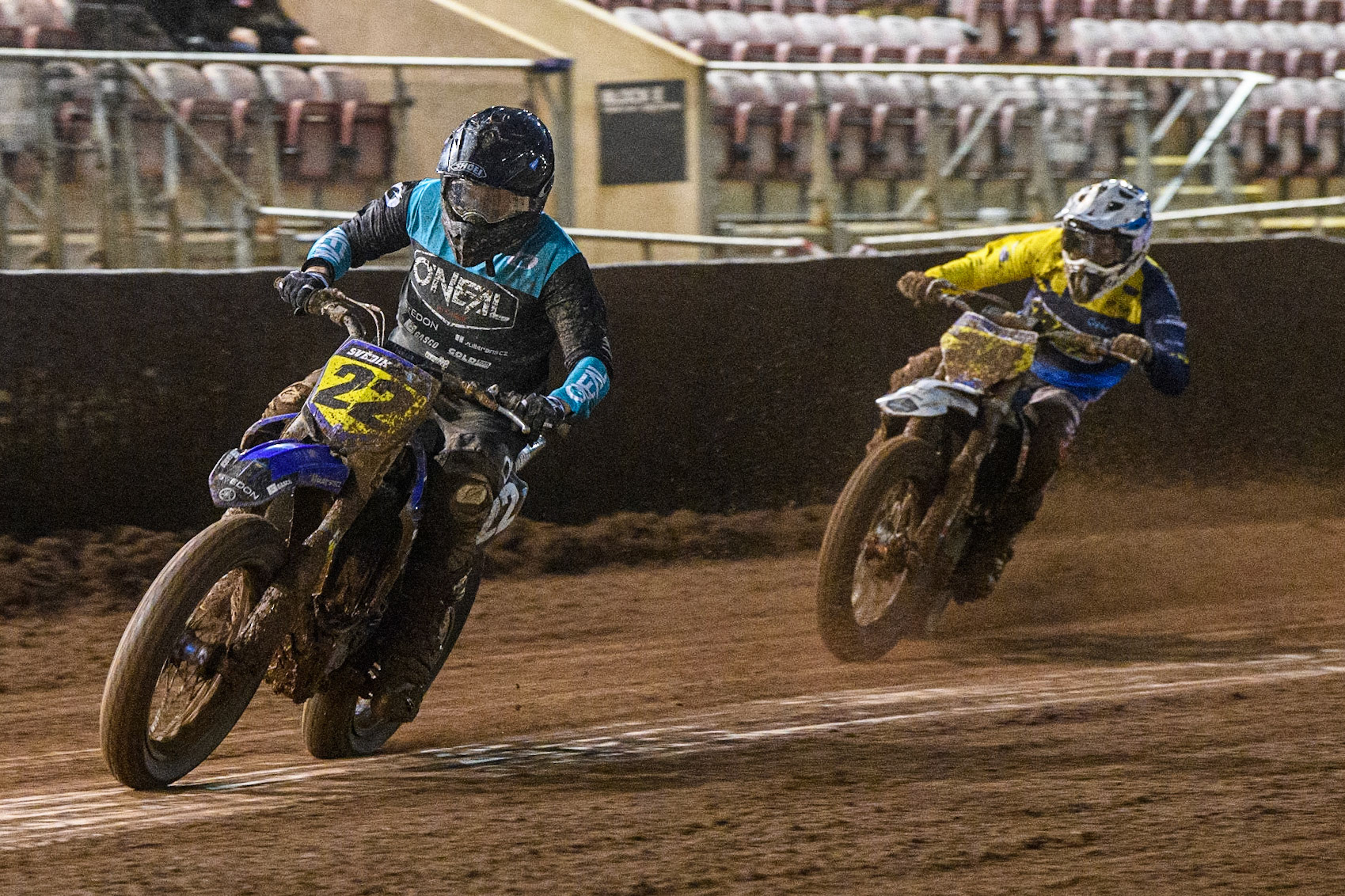 Ondřej Svědík (22) Czech Rep. leads Ervin Krajčovič (34) Czech Rep. in the Grand Final during the FIM World Flat Track Championship Round 1 at the National Speedway Stadium, Manchester on Saturday 5th August 2023. (Photo: Ian Charles | MI News)
