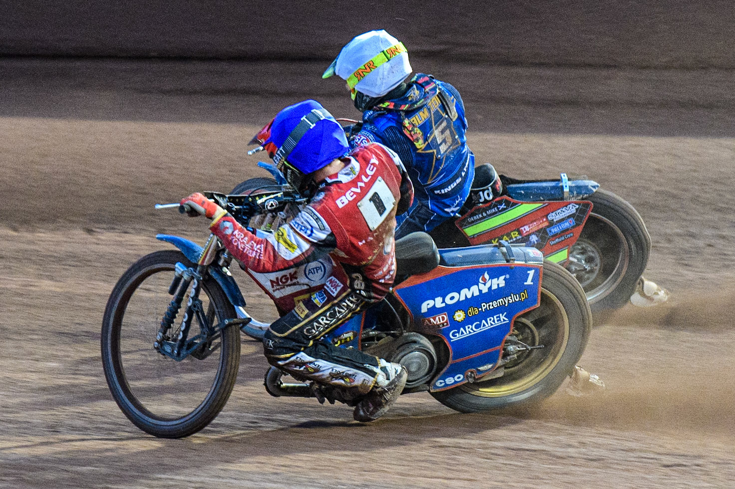 Dan Bewley (Blue) inside Michael Palm Toft (White) during the Sports Insure Premiership match between Belle Vue Aces and King's Lynn Stars at the National Speedway Stadium, Manchester on Monday 12th June 2023. (Photo: Ian Charles | MI News)