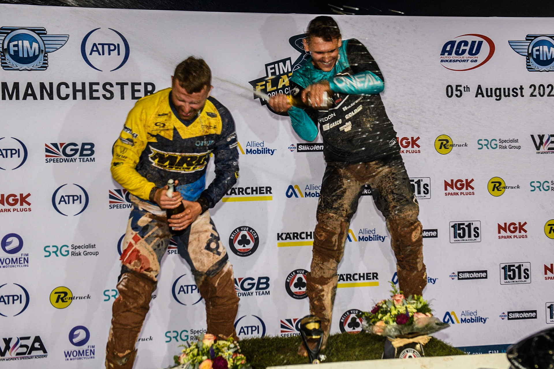 Champagne capers during the FIM World Flat Track Championship Round 1 at the National Speedway Stadium, Manchester on Saturday 5th August 2023. (Photo: Ian Charles | MI News)