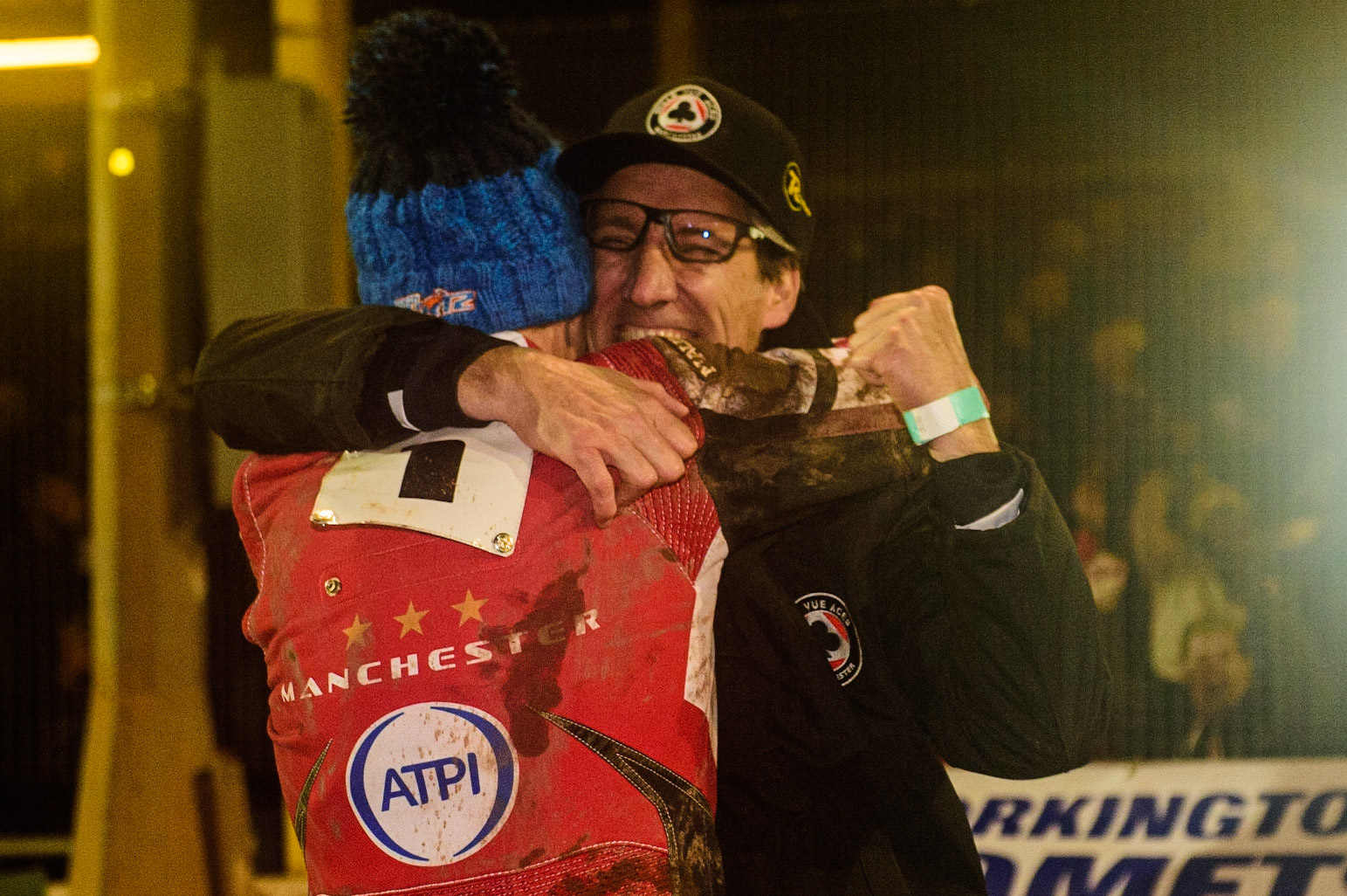 Mark Lemon  celebrates with team Captain Brady Kurtz  during the SGB Premiership Grand Final 2nd Leg between Sheffield Tigers and Belle Vue Aces at Owlerton Stadium, Sheffield on Thursday 13th October 2022. (Credit: Ian Charles | MI News)