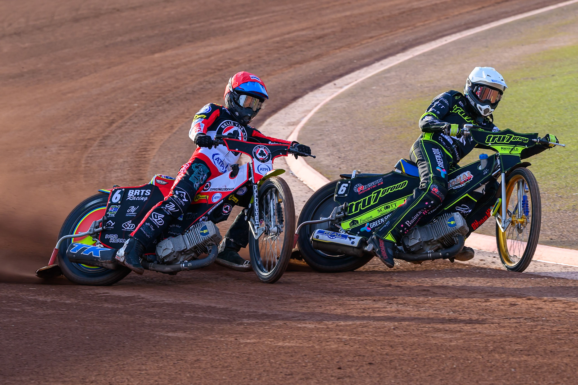 Philip Hellstrom-Bangs of Ipswich Witches in White leading Tate Zischke of Belle Vue Aces in Red during the Rowe Motor Oil Premiership match between Belle Vue Aces and Ipswich Witches at the National Speedway Stadium, Manchester on Saturday 20th June 2026. (Photo: Ian Charles | MI News)