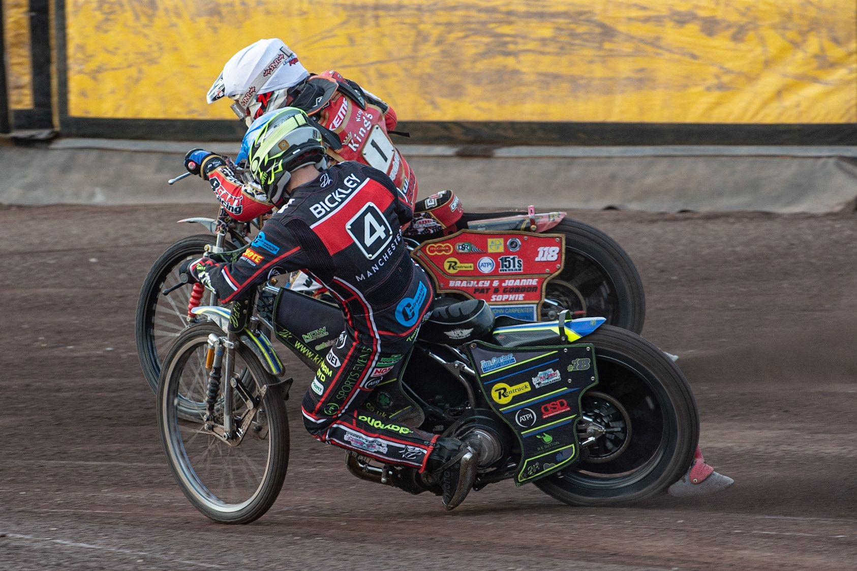Photo: Ian Charles

Kyle Bickley (Blue) tries to pass Drew Kemp (White)

National Development League 4 Team Tournament, Loomer Road Stadium, Stoke, Saturday 13 July  2019