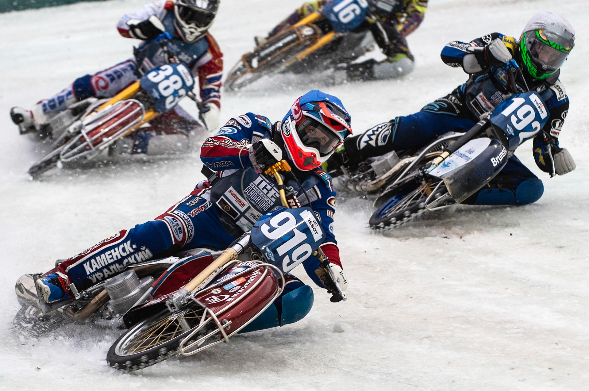 Photo: Ian Charles

Dmitri Khomitsevich (919) leads Niclas Svensson (192)

FIM Ice Speedway Gladiators World Championship, Final 3.2, Horst-Dohm Eisstadion, Berlin, Germany Sunday  3  March  2019