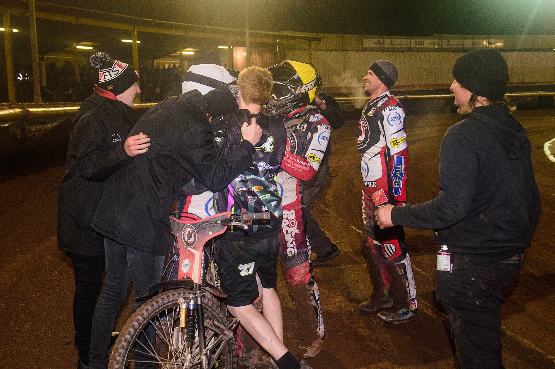 The celebrations begin for the Belle Vue ATPI Aces  winning their first league title in 29 years during the SGB Premiership Grand Final 2nd Leg between Sheffield Tigers and Belle Vue Aces at Owlerton Stadium, Sheffield on Thursday 13th October 2022. (Credit: Ian Charles | MI News)