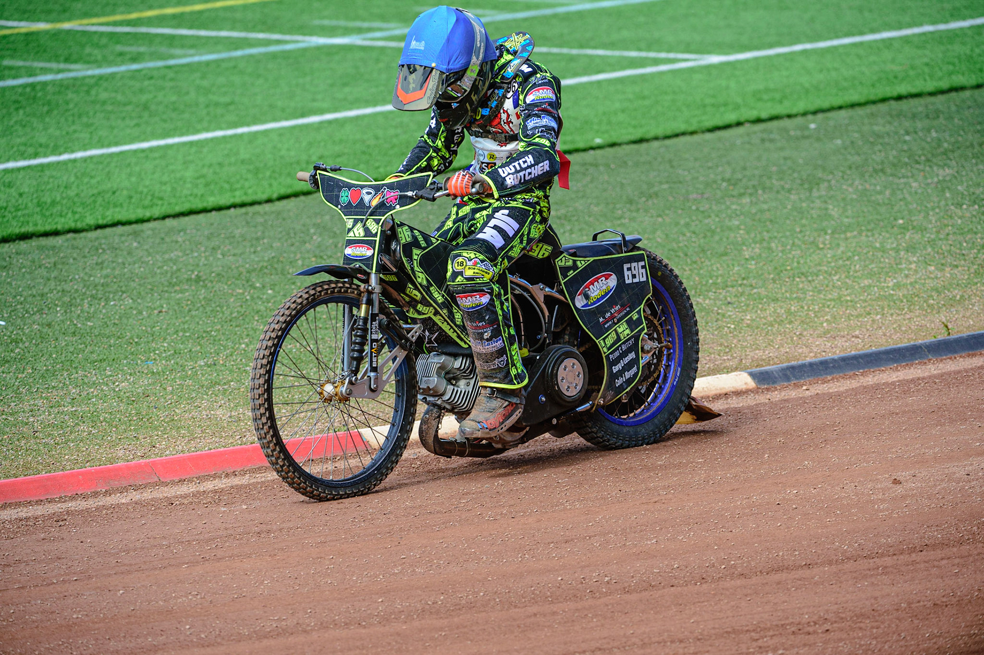 MANCHESTER, UK. JUN 3RD  Ace Pijper (696) suffers another breakdown after a race during the British Youth Speedway Championship (Round 4)  at the National Speedway Stadium, Manchester on Friday 3rd June 2022. (Credit: Ian Charles | MI News)