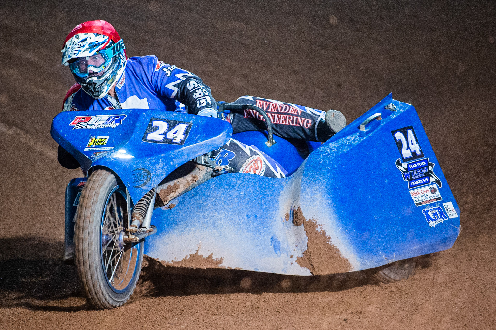 MANCHESTER, ENGLAND Rob Wilson & Terry Saunters (24) in action during the  ACU Sidecar Speedway Manchester Masters,  Belle Vue National Speedway Stadium, Manchester Saturday 12 October 2019 (Credit: Ian Charles | MI News)