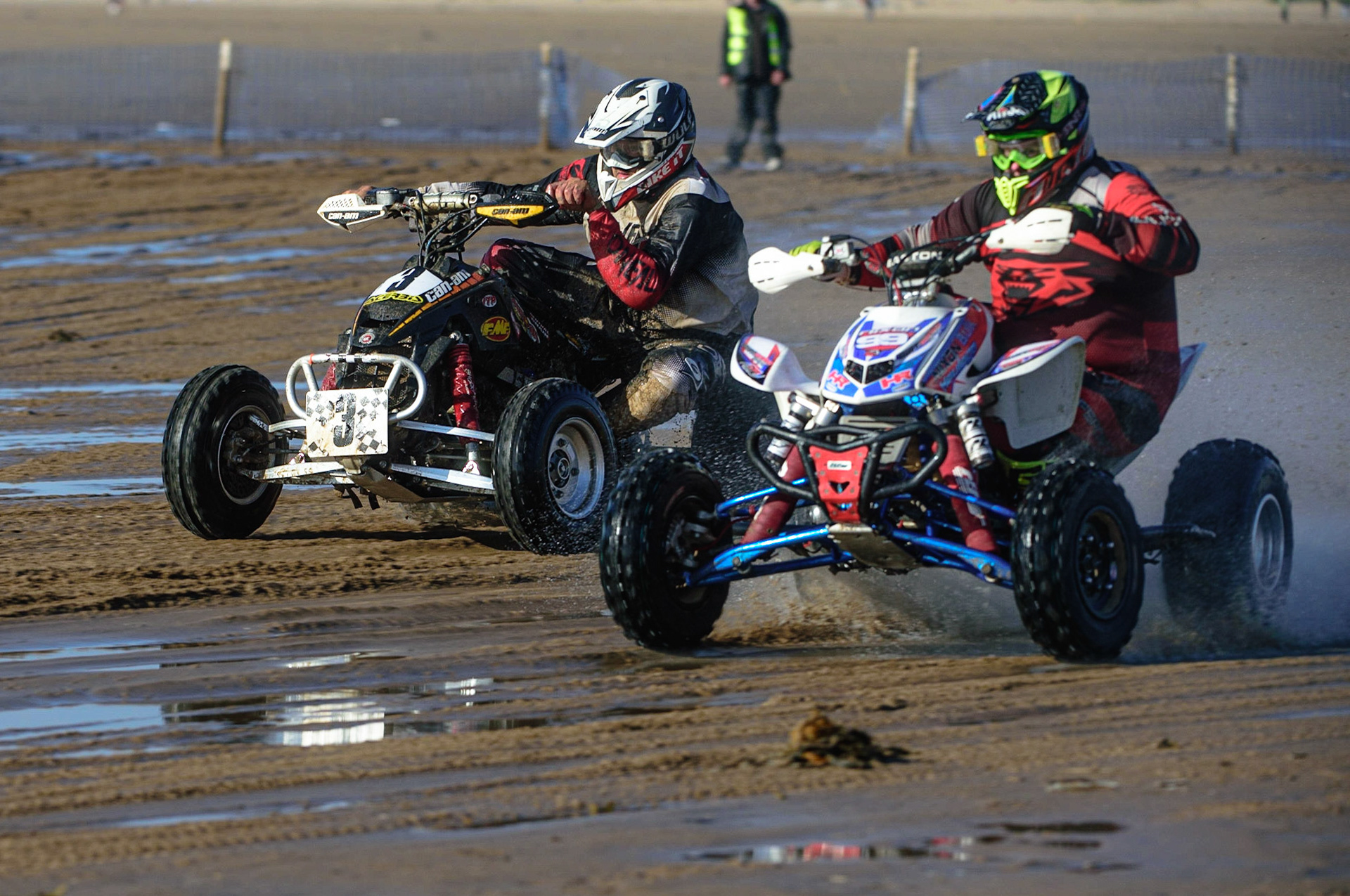 Davey Nixon (99) inside Dean Morford (3) during the Fylde ACU British Sand Racing Masters Championship on  Sunday 2nd October 2022. (Credit: Ian Charles | MI News)
