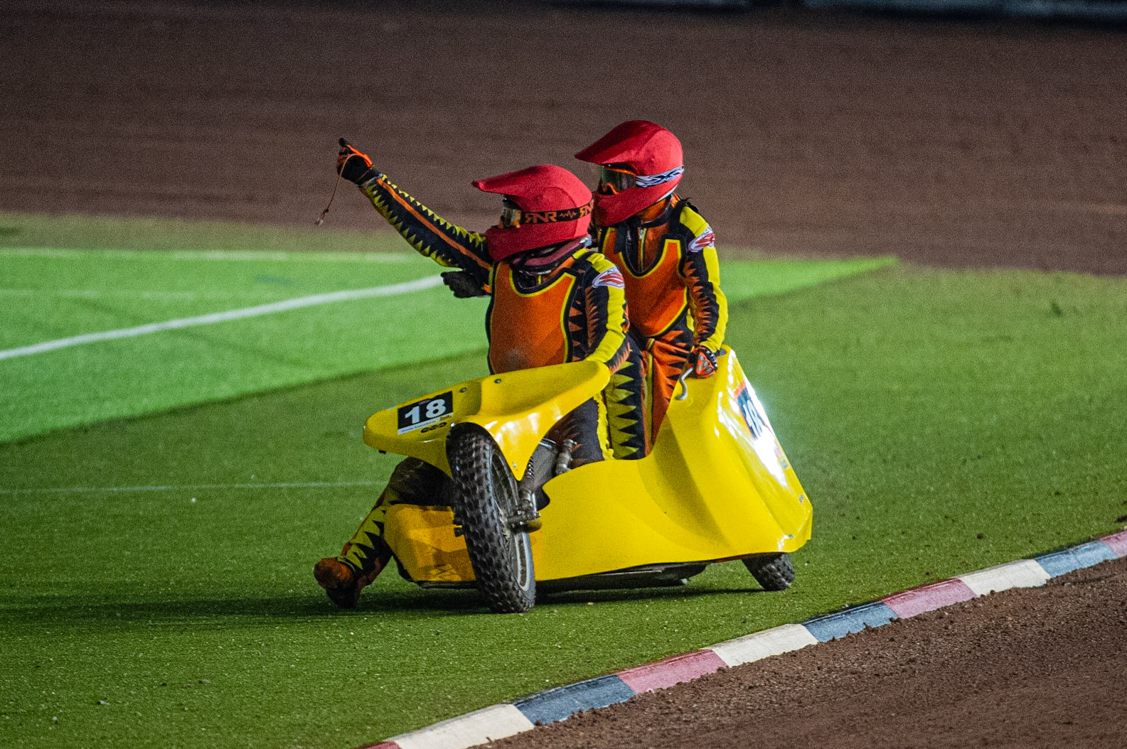 MANCHESTER, ENGLAND Mick Stace & Ryan Knowles(18) appeal to referee after a first bend incident during the  ACU Sidecar Speedway Manchester Masters,  Belle Vue National Speedway Stadium, Manchester Saturday 12 October 2019 (Credit: Ian Charles | MI News)