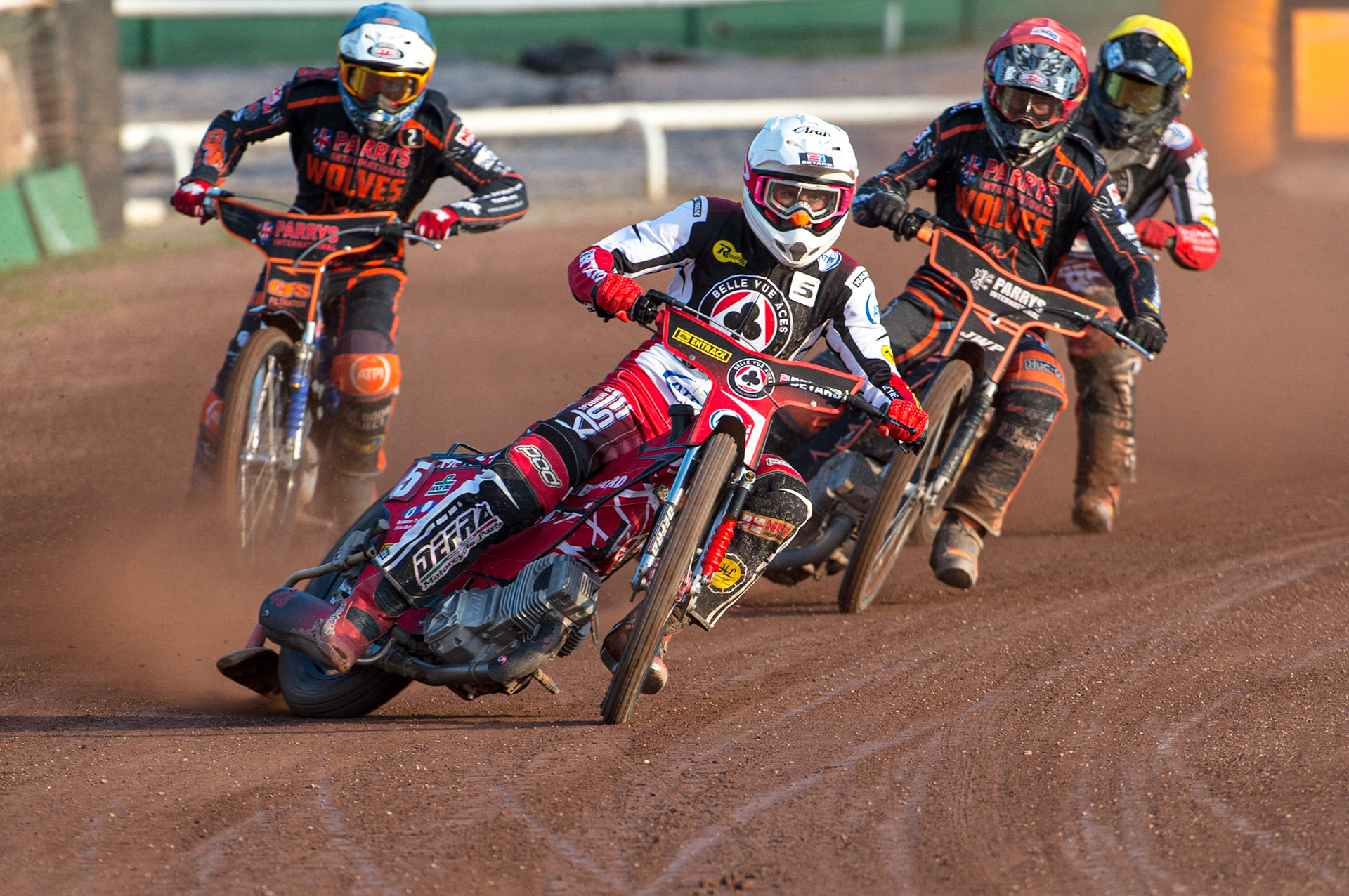 WOLVERHAMPTON, UK. JUN 20TH  Max Fricke  (White) leads Steve Worrall  (Blue), Sam Masters  (Red) and Norick Blödorn  (Yellow) during the SGB Premiership match between Wolverhampton Wolves and Belle Vue Aces at Monmore Green Stadium, Wolverhampton on Monday 20th June 2022. (Credit: Ian Charles | MI News)