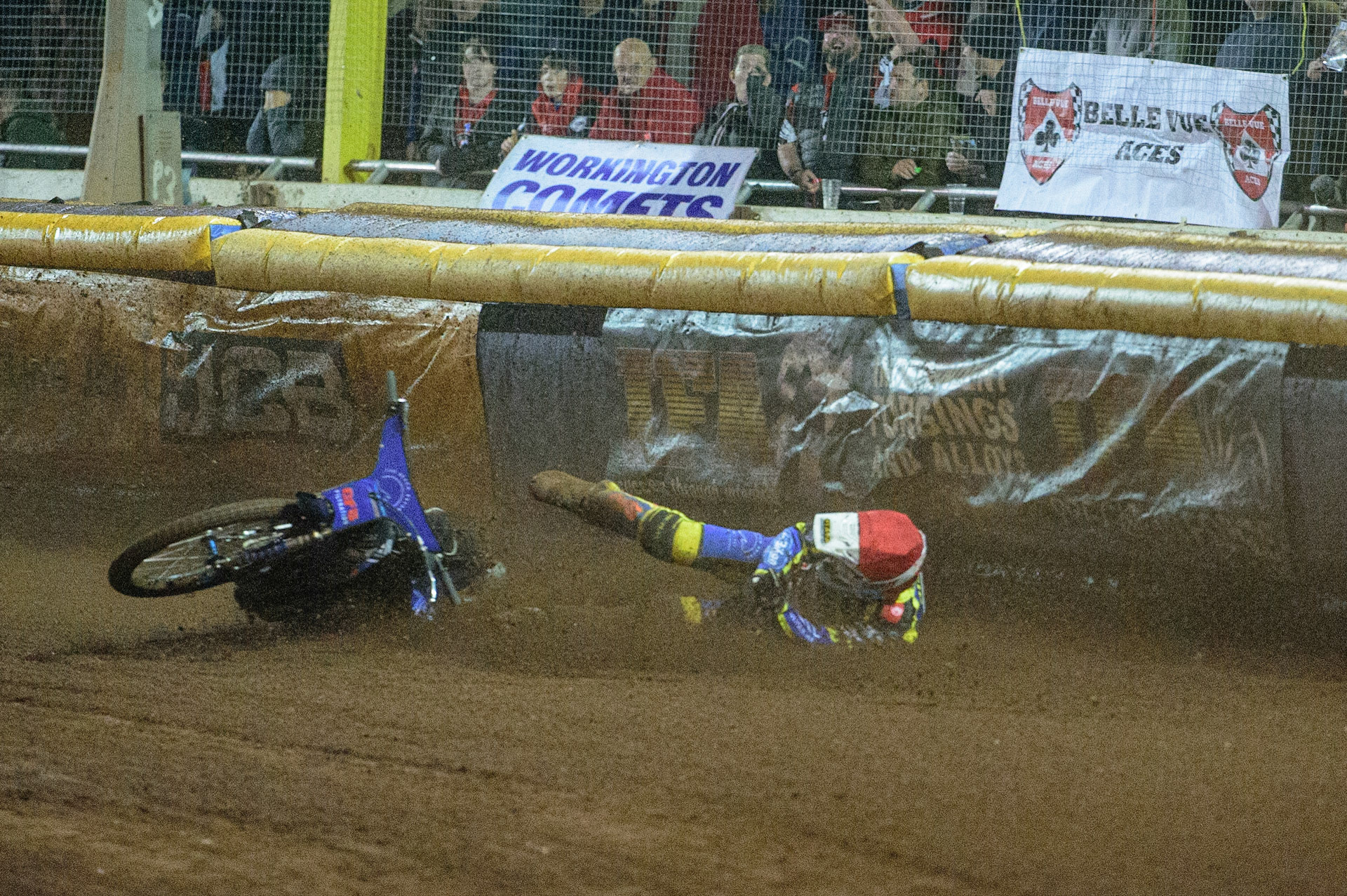 Adam Ellis  falls in heat 5 during the SGB Premiership Grand Final 2nd Leg between Sheffield Tigers and Belle Vue Aces at Owlerton Stadium, Sheffield on Thursday 13th October 2022. (Credit: Ian Charles | MI News)