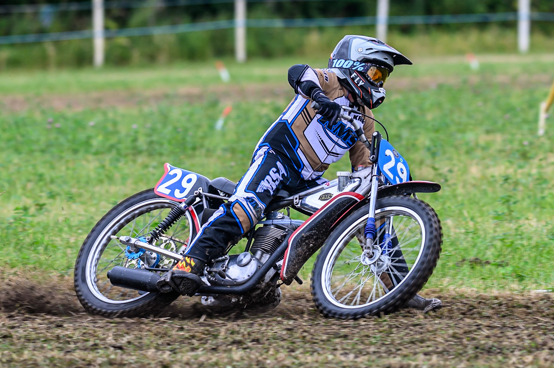 John Shipley (129) in action in the Pre 75 Class during the ACU Northern Grass Track Riders Championship at Cheshire Grass Track Club, Frog Lane, Knutsford, Cheshire on Sunday 20th July 2025. (Photo: Ian Charles | MI News)