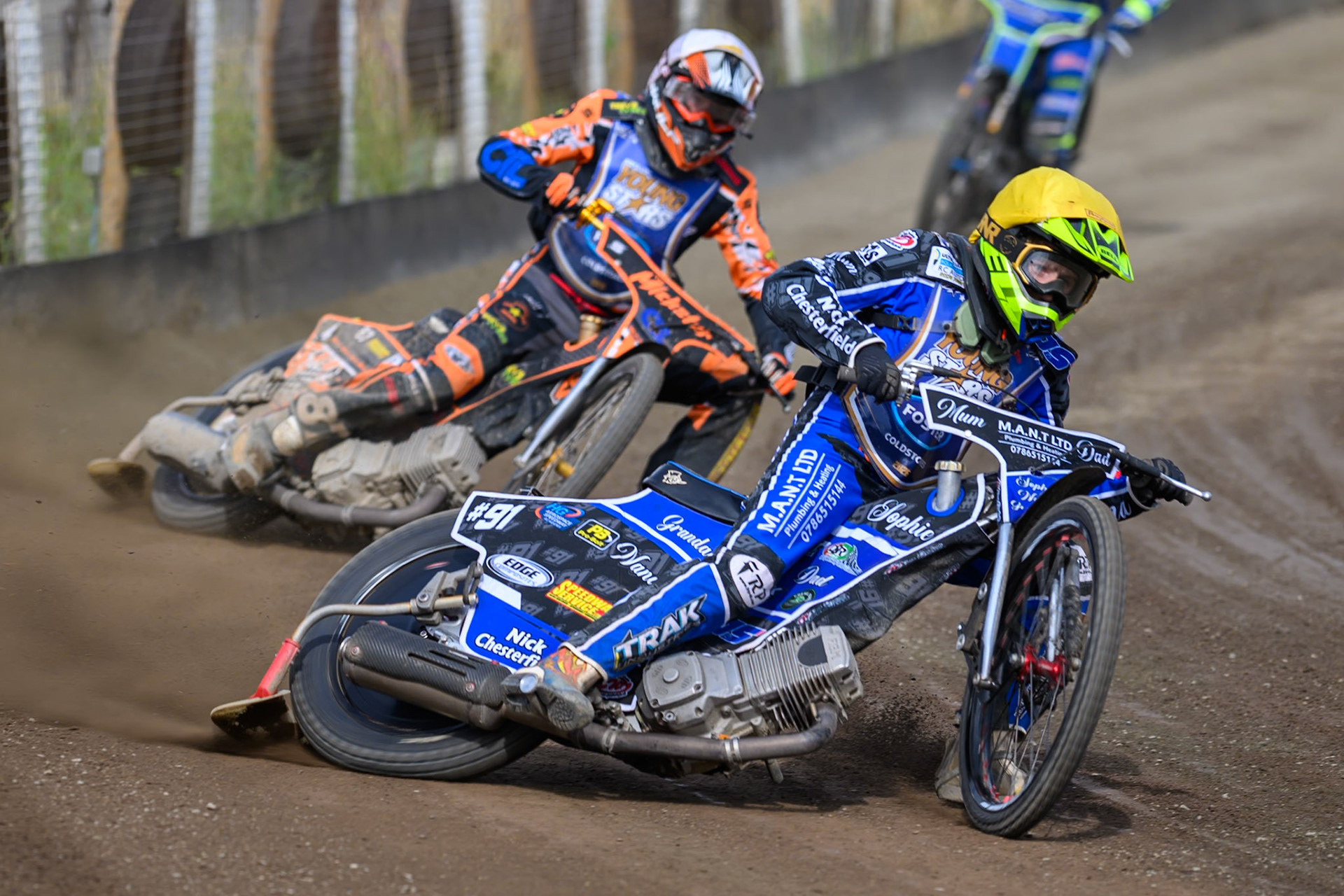 Ollie Binns of Kings Lynn Young Stars  in Yellow leading Jack Roberts of Buxton Bulls in White during the WSRA National Development League match between Buxton Bulls and King's Lynn Young Stars at Hi-Edge Speedway, Buxton on Sunday 9th August 2026. (Photo: Ian Charles | MI News)