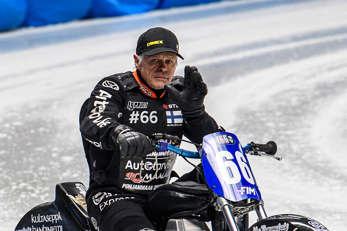 Aki Ala-Riihimäki (66) of Finland during the Ice Speedway Gladiators World Championship Final 1 at Max-Aicher-Arena, Inzell on Saturday 15th March 2025. (Photo: Ian Charles | MI News)