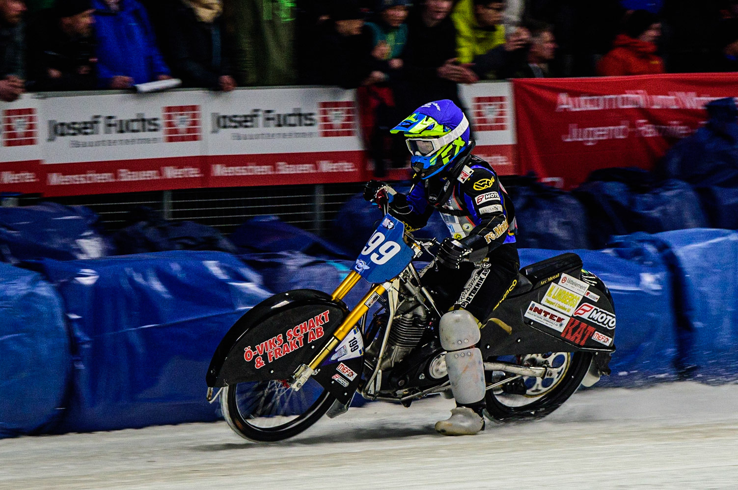 199\ on his way to his second world title during the Ice Speedway Gladiators World Championship Final 2 at Max-Aicher-Arena, Inzell, Germany on Sunday 19th March 2023. (Photo: Ian Charles | MI News)