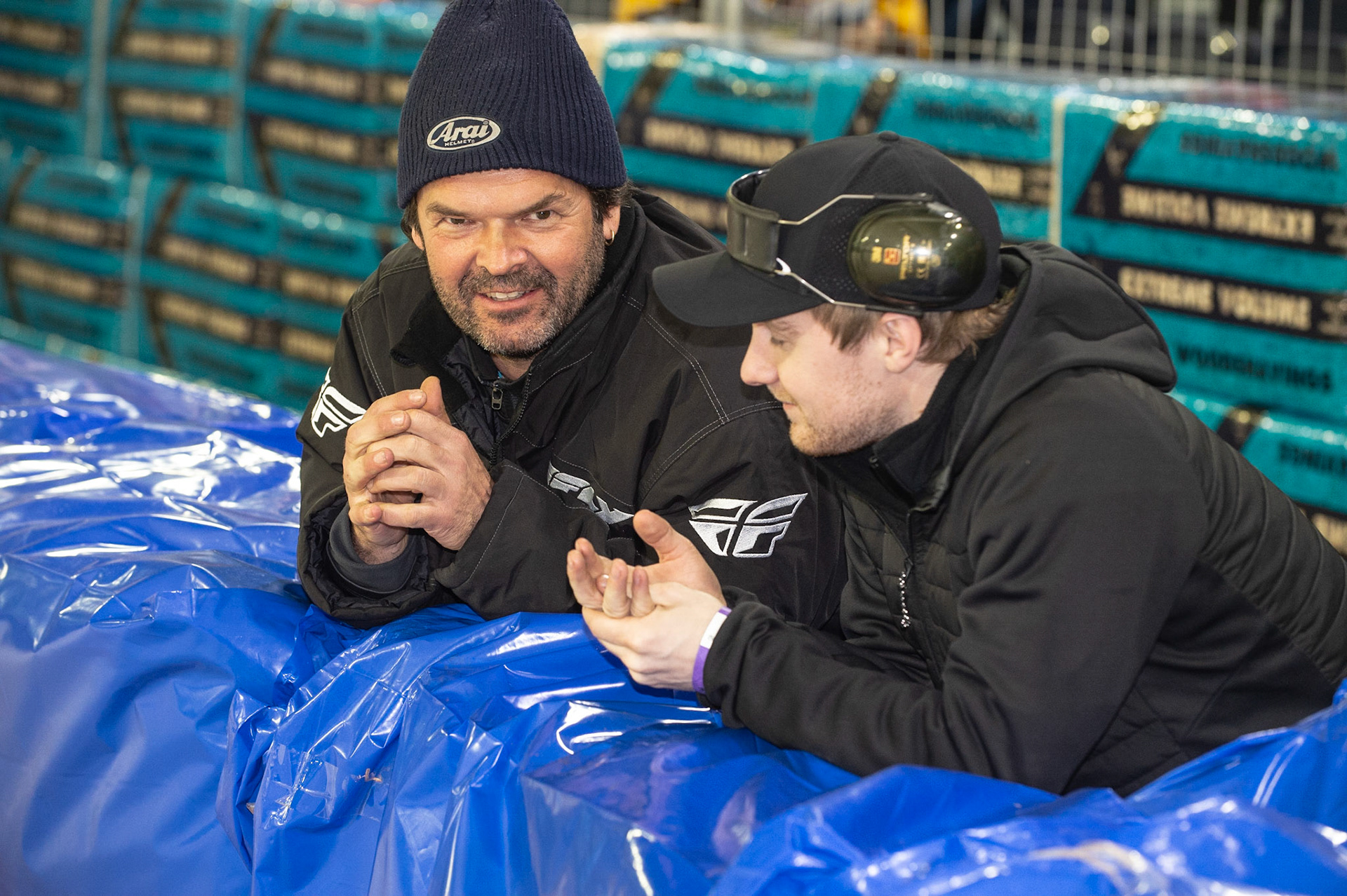 Photo: Ian Charles

Former rider Gunther Bauer (left) with Swedish rider Martin Haarahiltunen

Roelof Thijs Bokaal, Ice Rink Thialf, Heerenveen, Netherlands Friday  29  March  2019