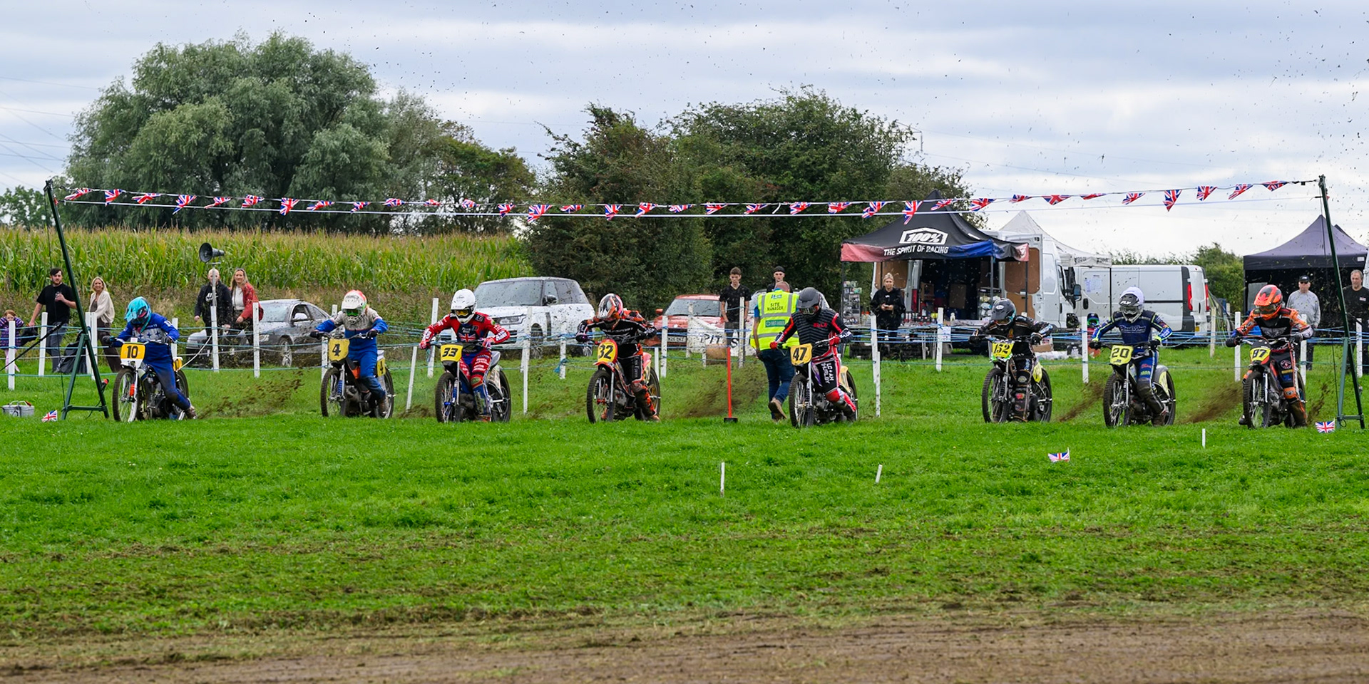 British Masters (Solos): Start of Heat 1 during the British Masters Grasstrack Championship at Lower Marsh Farm, Much Hoole, Preston in Lancashire, England on Sunday 13th September 2026. (Photo: Ian Charles | MI News)