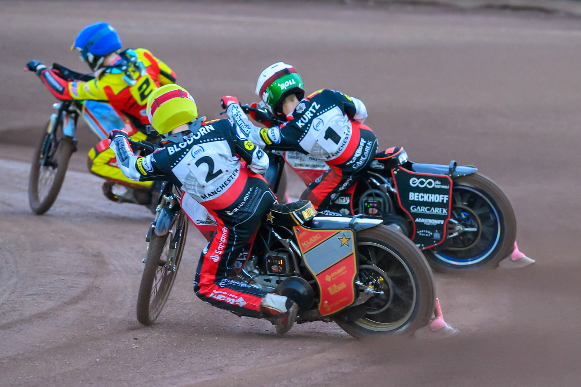 Norick Blodorn of Belle Vue Aces  in Yellow chases Brady Kurtz of Belle Vue Aces in White  and Drew Kemp of Leicester Lions  in Blue during the Rowe Motor Oil Premiership match between Leicester Lions and Belle Vue Aces at the Hydroscan Arena, Leicester on Monday 7th September 2026. (Photo: Ian Charles | MI News)