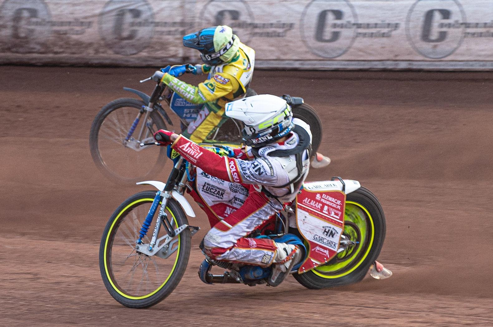 Photo: Ian Charles

Bartosz Smektala (White) inside Jordan Stewart (Yellow)

FIM Team Speedway U-21 World Championship, National Speedway Stadium, Manchester Friday 12 July  2019