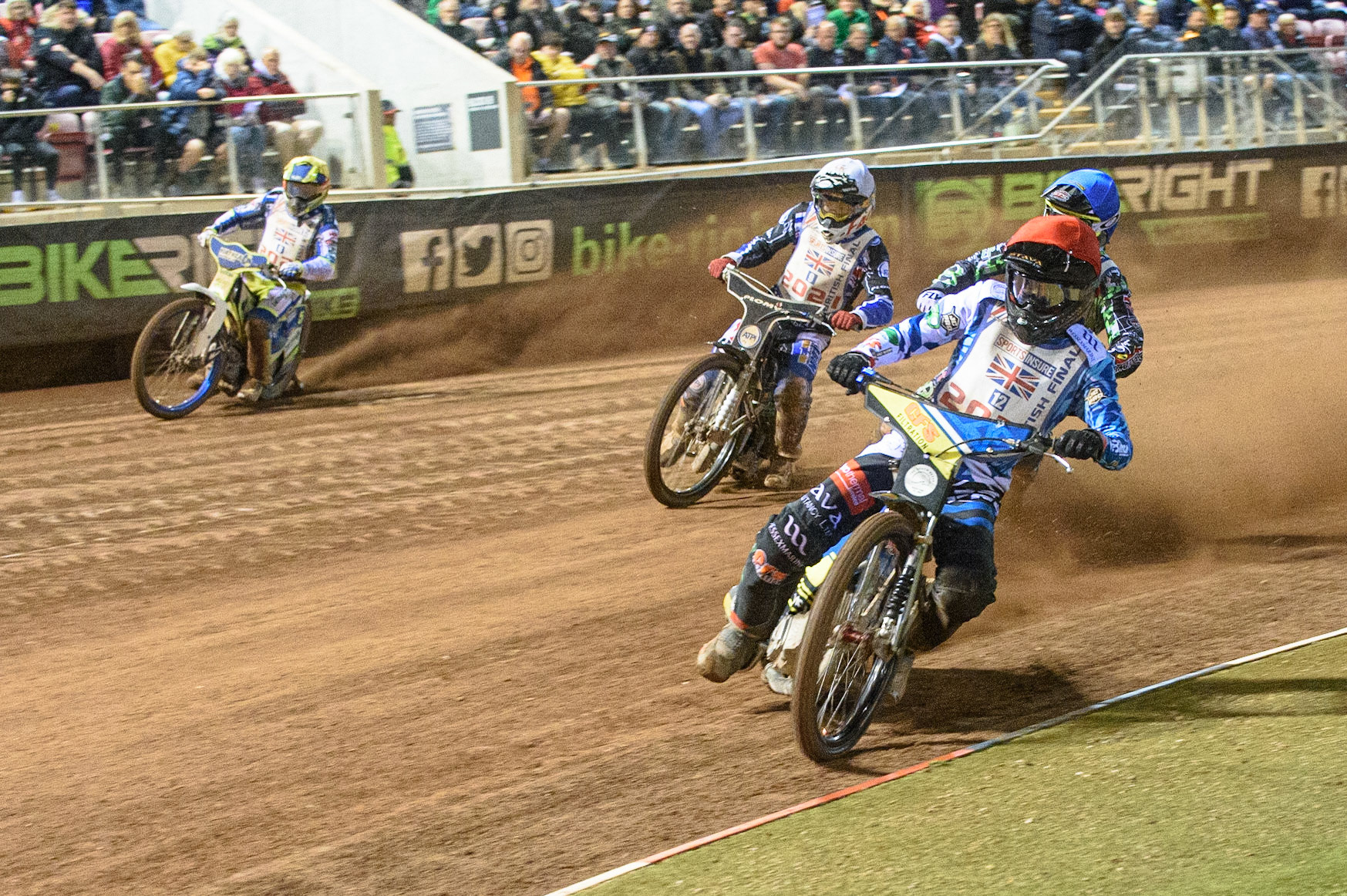 MANCHESTER, UK. AUGUST 16TH   FINAL: Adam Ellis (Red) leads the Final from Charles Wright  (Blue) Dan Bewley  (White) and \bfduring the Sports Insure British Speedway Finals at the National Speedway Stadium, Manchester on Monday 16th August 2021. (Credit: Ian Charles | MI News)