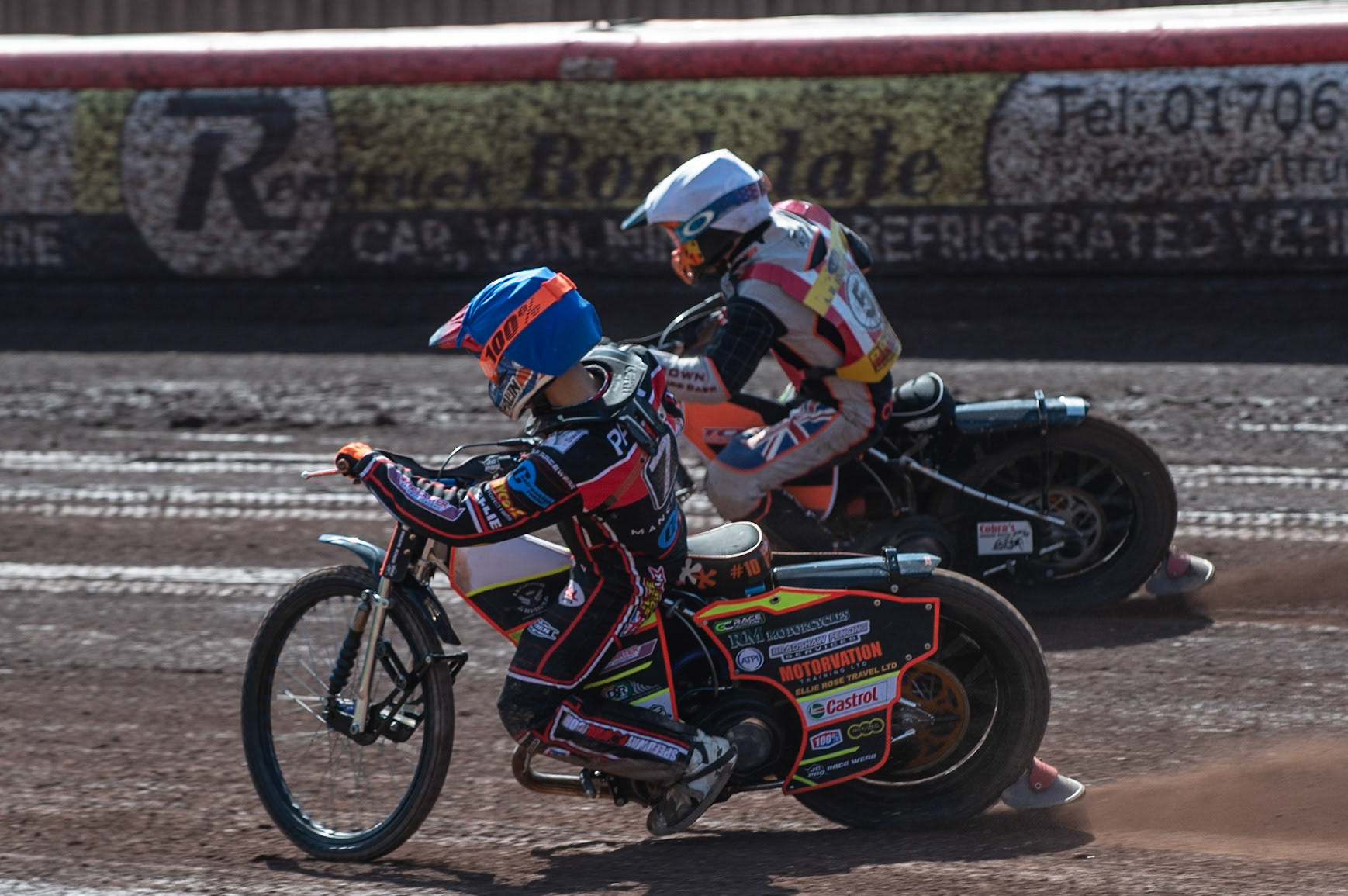 Photo: Ian Charles

Jordan Palin (Blue) inside Connor Coles (White)

Belle Vue Colts v Stoke Potters, National League, Belle Vue National Speedway Stadium, Manchester, Friday 19  April  2019