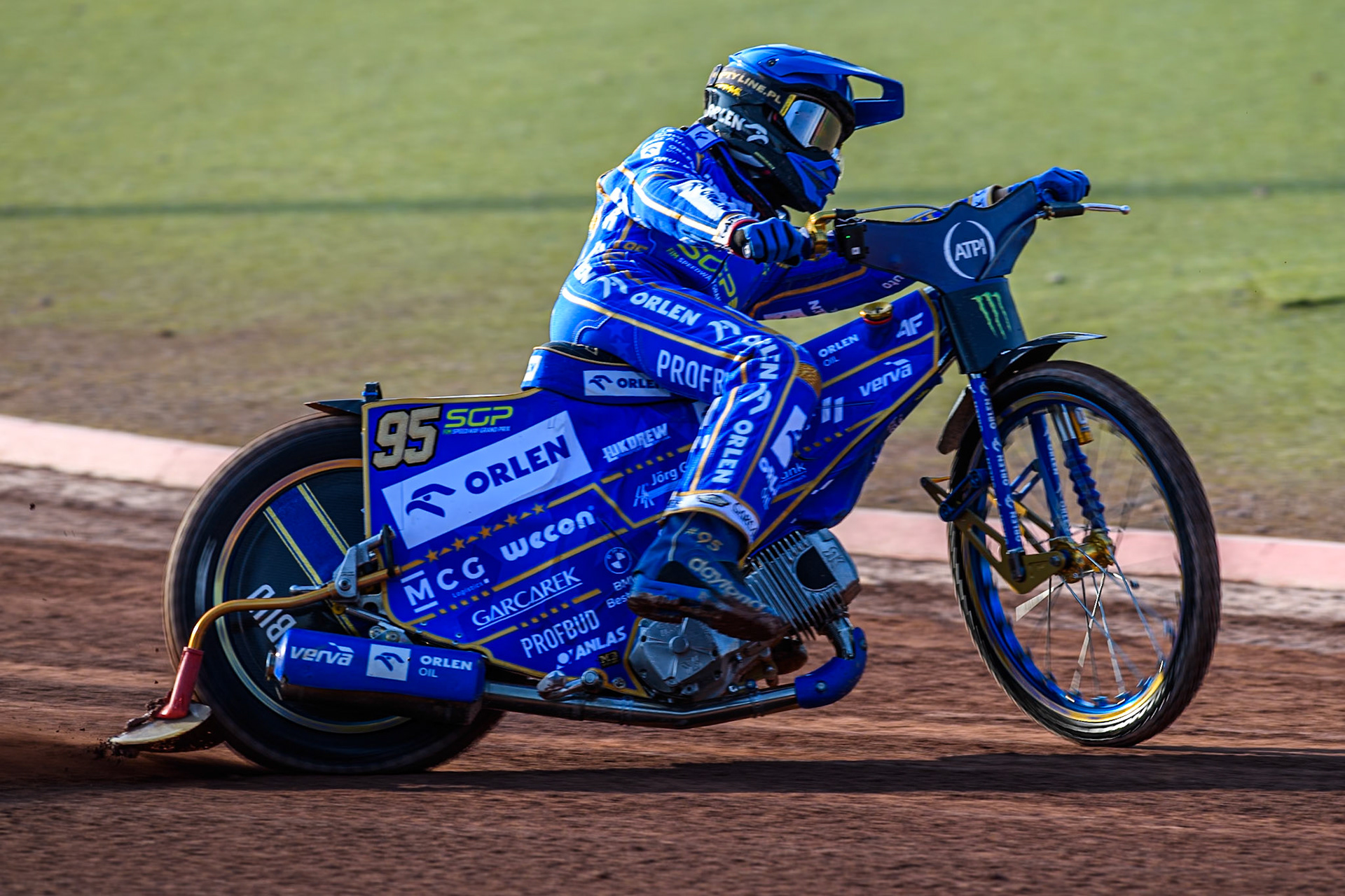 Bartosz Zmarzlik (95) of Poland in action during the ATPI FIM Speedway Grand Prix Round 5 at the National Speedway Stadium, Manchester, on Saturday 14th June 2025. (Photo: Ian Charles | MI News)