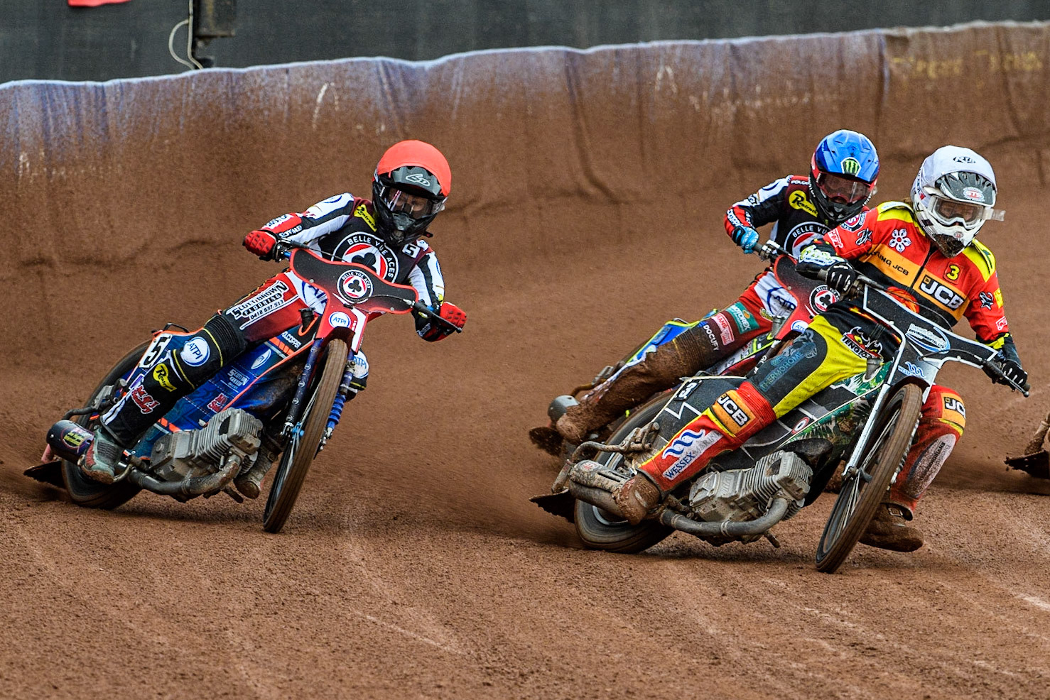 Richard Lawson  (White) inside Brady Kurtz  (Red) and leading Jaimon Lidsey  (Blue) during the SGB Premiership match between Belle Vue Aces and Leicester Lions at the National Speedway Stadium, Manchester on Monday 1st May 2023. (Photo: Ian Charles | MI News)