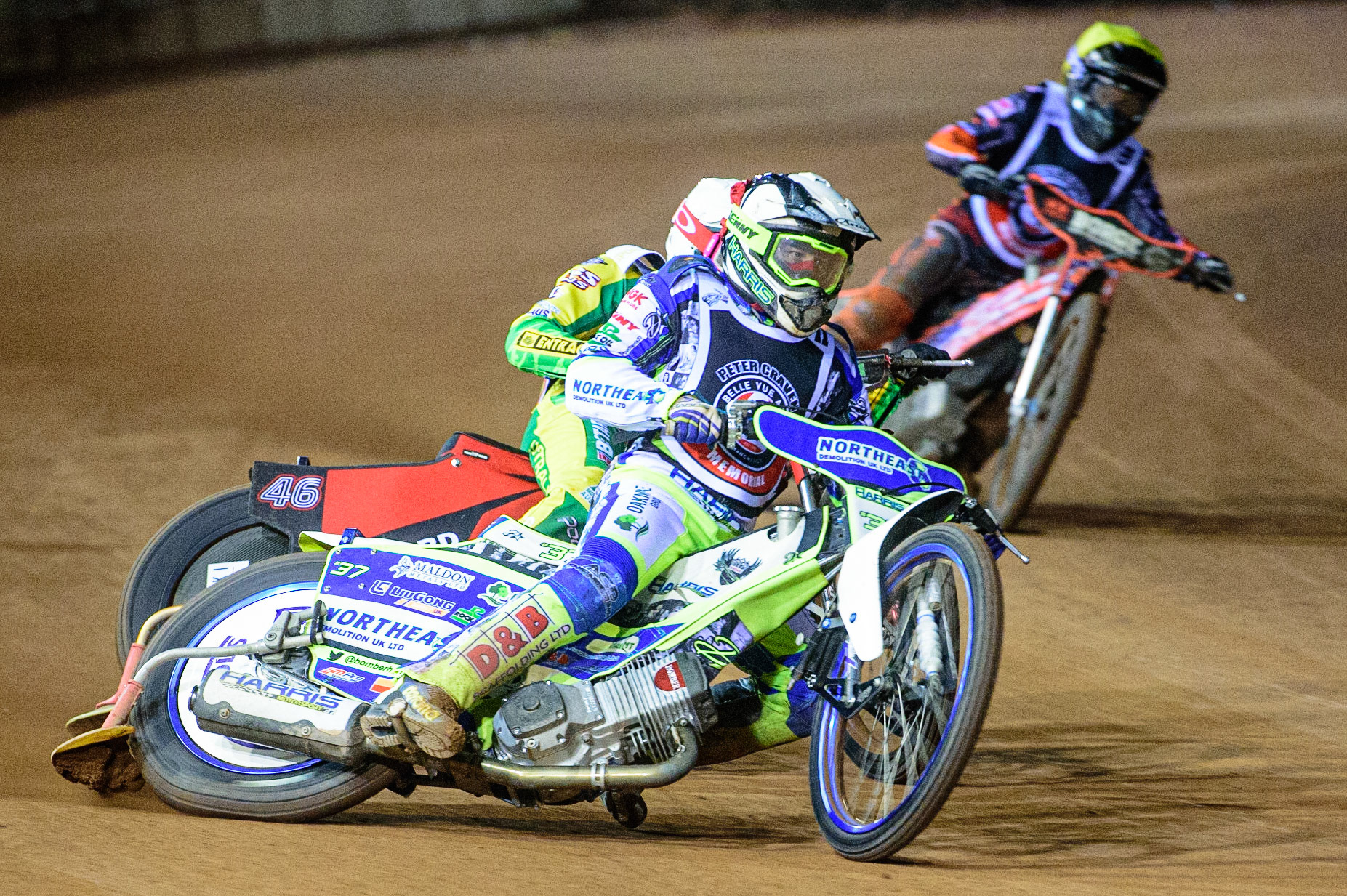 MANCHESTER, UK. OCT 23RD  Chris Harris (Red) leads Max Fricke (White) during the Peter Craven Memorial Trophy event at the National Speedway Stadium, Manchester on Saturday 23rd October 2021. (Credit: Ian Charles | MI News)