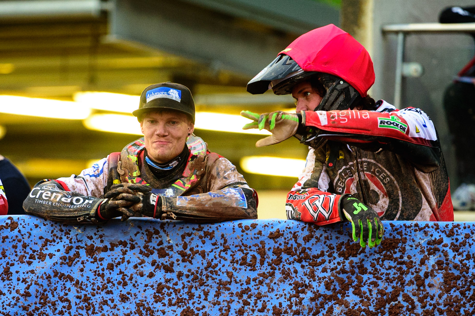 MANCHESTER, UK. MAY 16TH Charles Wright  (right) points out something to Michael Palm-Toft  during the SGB Premiership match between Belle Vue Aces and King's Lynn Stars at the National Speedway Stadium, Manchester on Monday 16th May 2022. (Credit: Ian Charles | MI News)