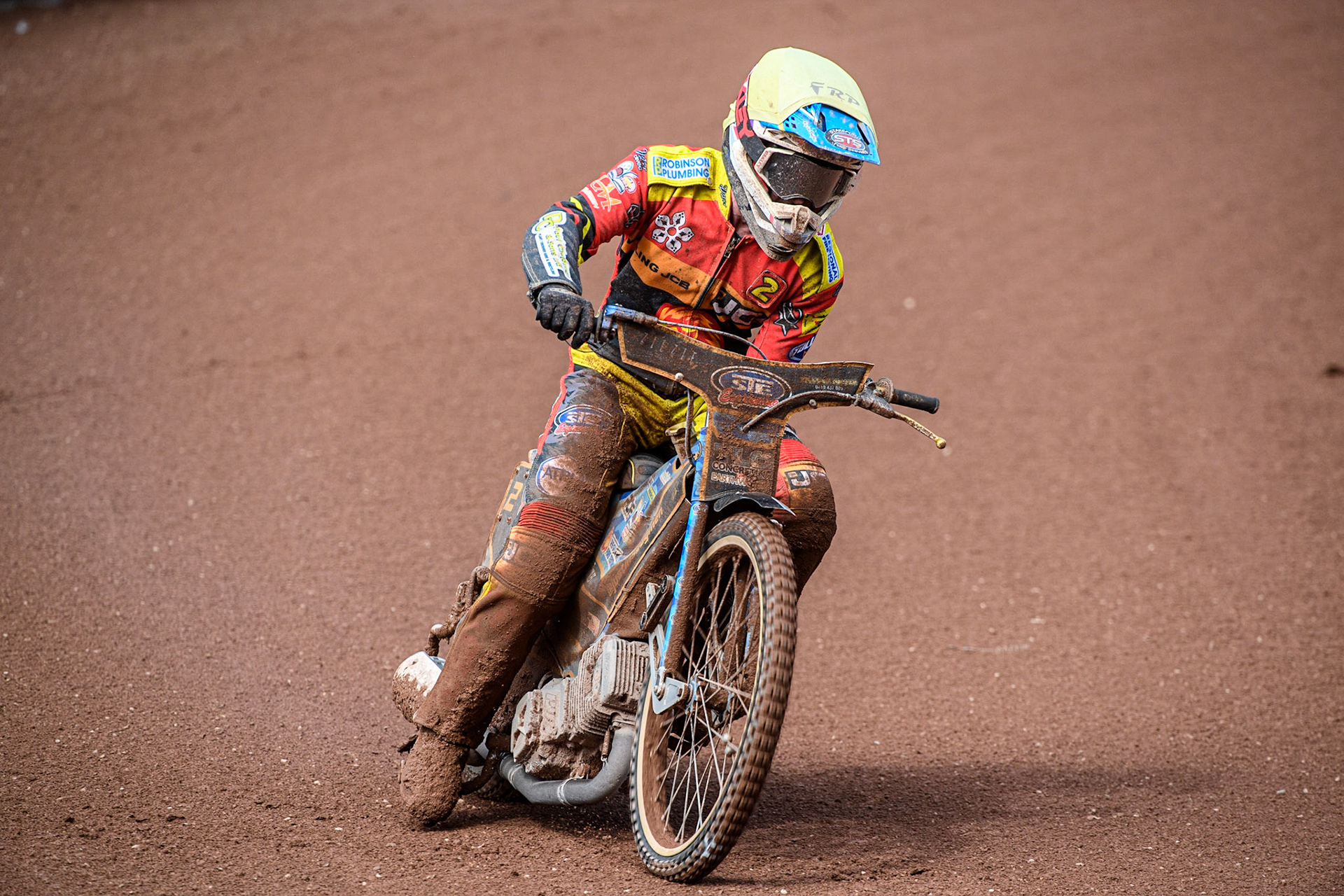 Leicester Watling JCB Lions rider Justin Sedgmen pulls up with engine problems during the Sports Insure Premiership match between Belle Vue Aces and Leicester Lions at the National Speedway Stadium, Manchester on Monday 28th August 2023. (Photo: Ian Charles | MI News)