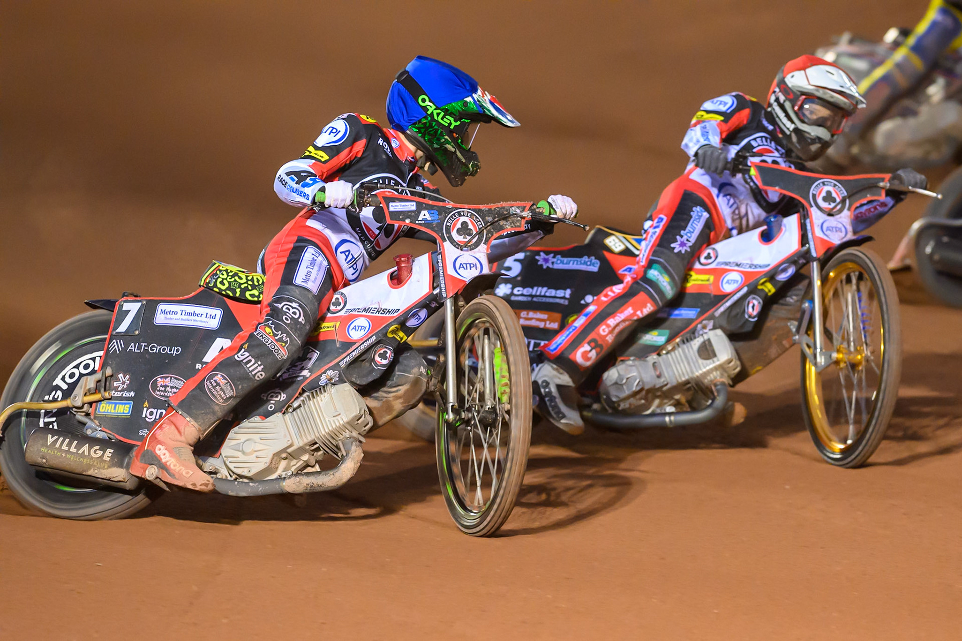 William Cairns of Belle Vue Aces in Blue rides outside Jason Doyle of Belle Vue Aces in Red during the Rowe Motor Oil Premiership match between Belle Vue Aces and Sheffield Tigers at the National Speedway Stadium, Manchester on Monday 14th September 2026. (Photo: Ian Charles | MI News)