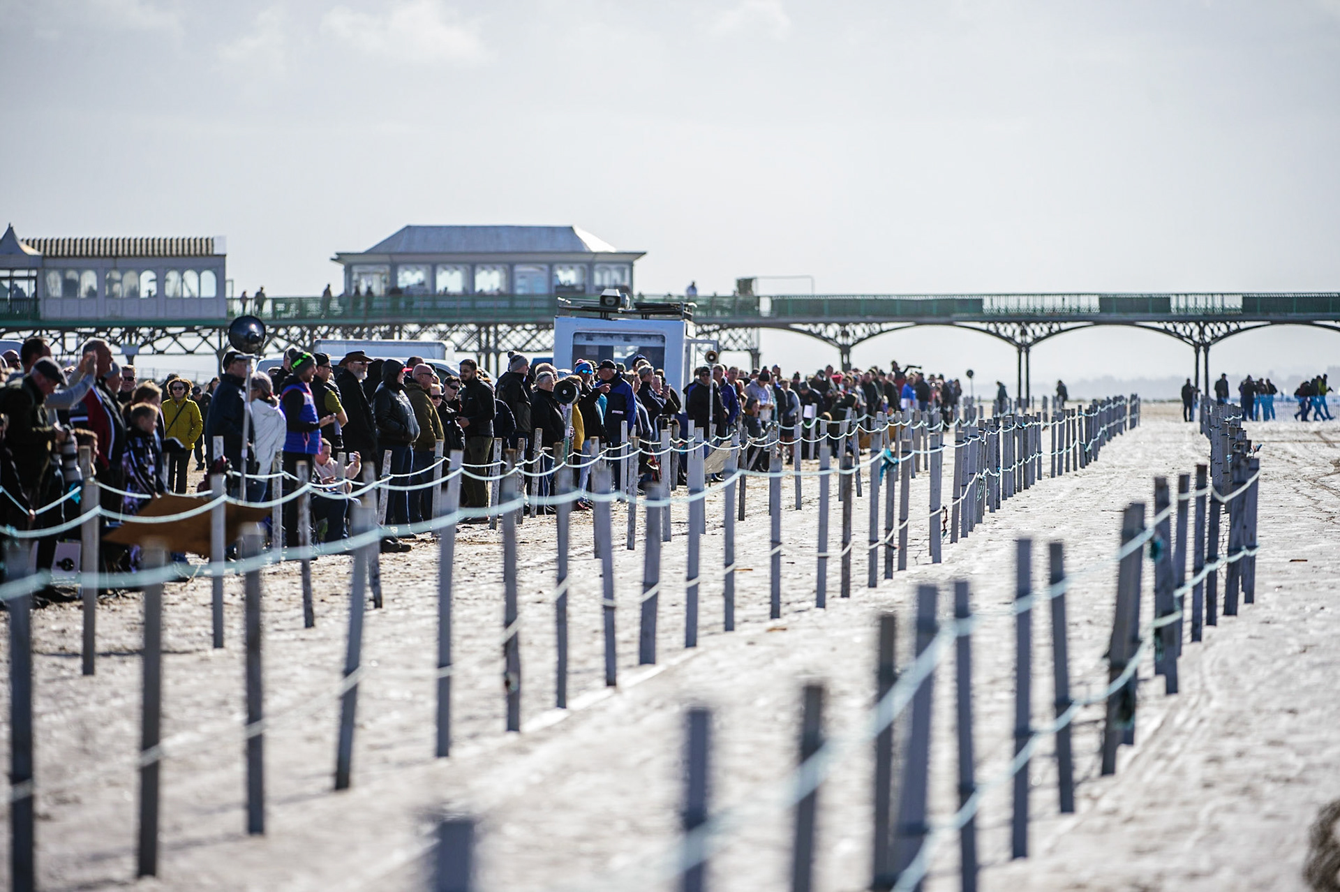 The crowd along the home straight during the Fylde ACU British Sand Racing Masters Championship on  Sunday 2nd October 2022. (Credit: Ian Charles | MI News)