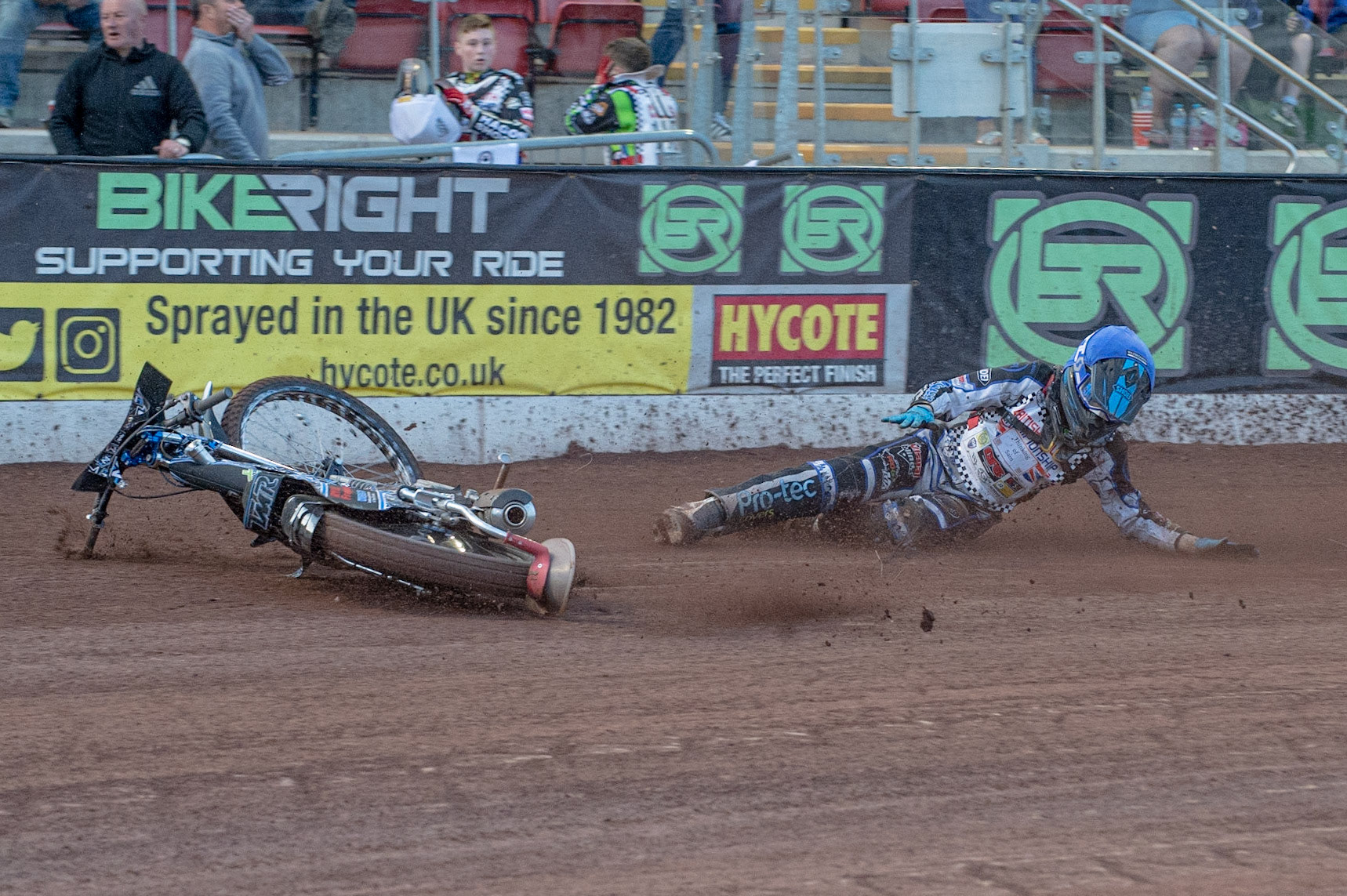 Photo: Ian Charles

Harry McGurk crashes 

Summer Speed Saturday & British Youth Speedway Championship Round 5, National Speedway Stadium, Manchester, Saturday 22 June 2019