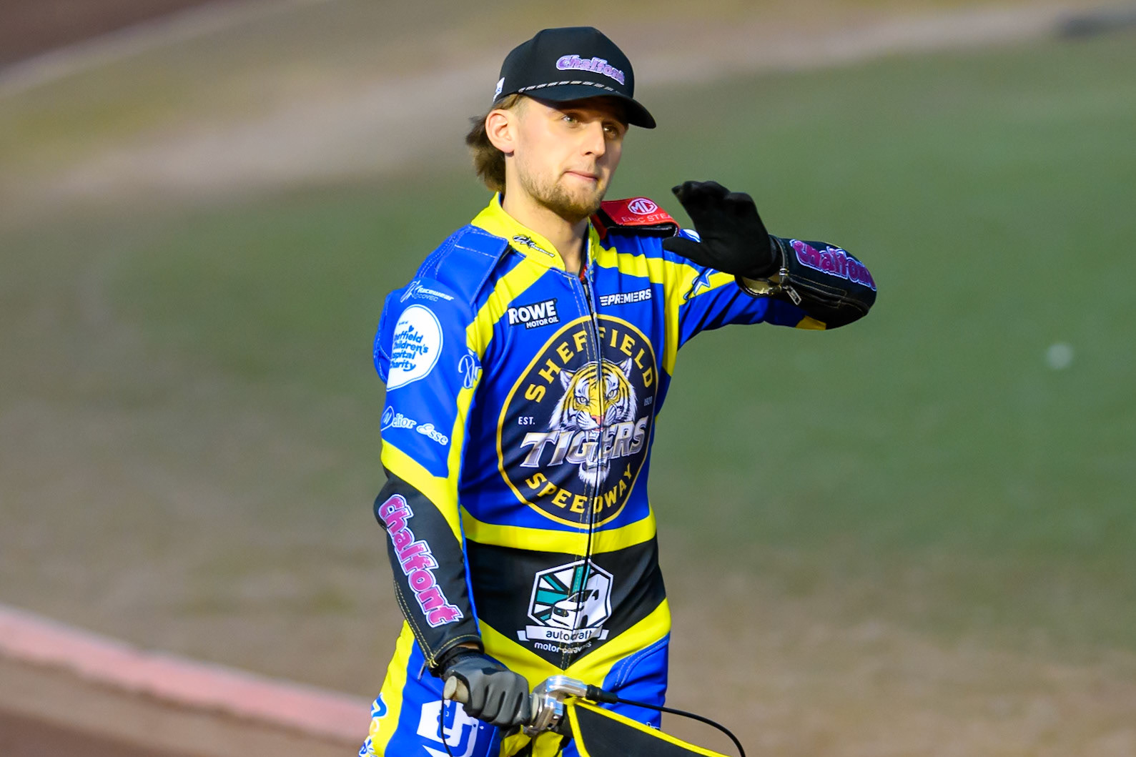 Leon Flint of Sheffield Tigers on the parade lap during the Rowe Motor Oil Premiership match between Belle Vue Aces and Sheffield Tigers at the National Speedway Stadium, Manchester on Monday 14th September 2026. (Photo: Ian Charles | MI News