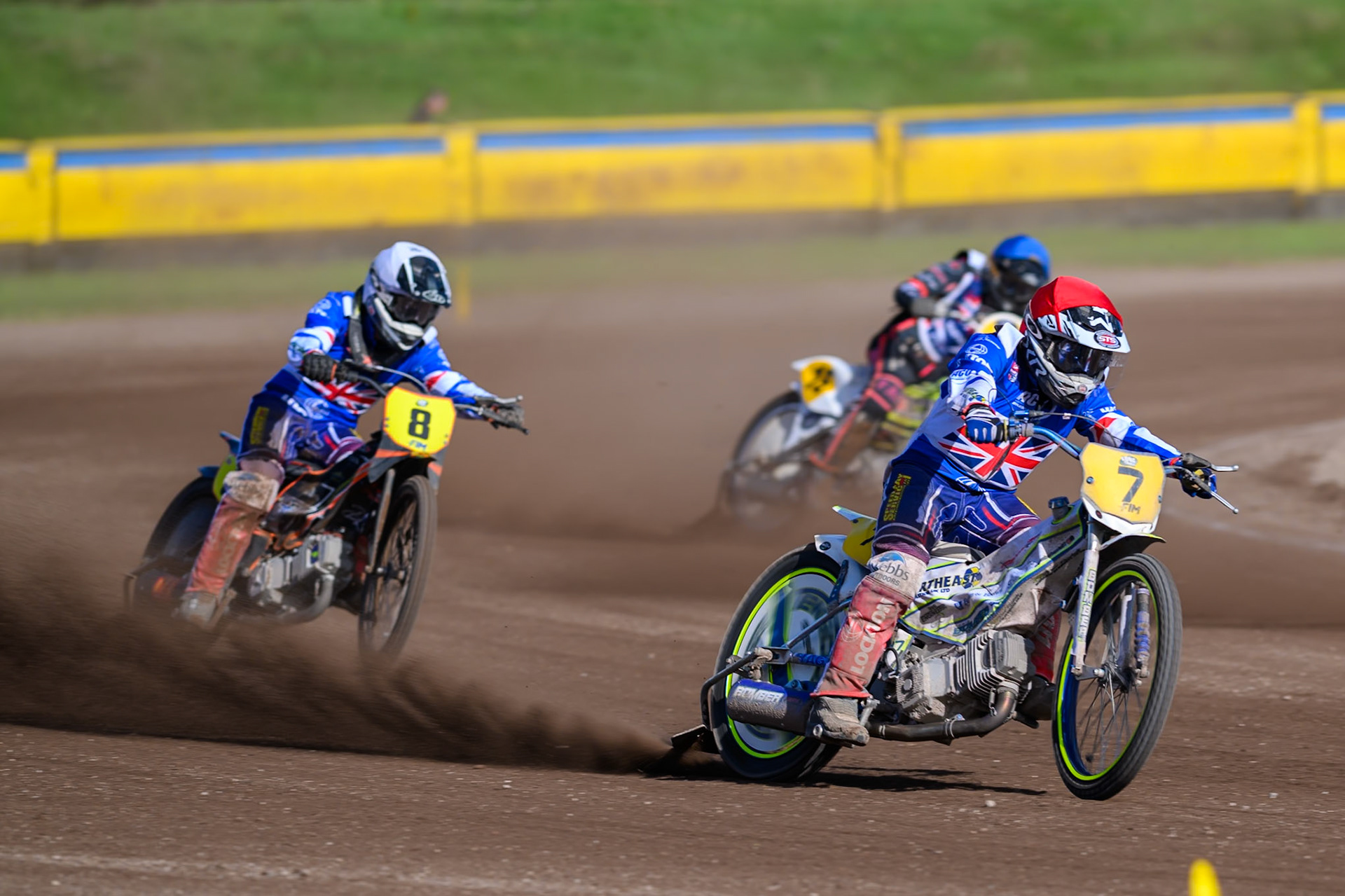 Chris Harris (7) of Great Britain 'in Red leading Zach Wajtknecht (8) of Great Britain in White  and Glenn Moi (16) of Norway in Blue during the FIM Long Track of Nations 2026 at the Speed Centre Roden in the Netherlands on Sunday 20th September 2026. (Photo: Ian Charles | MI News)