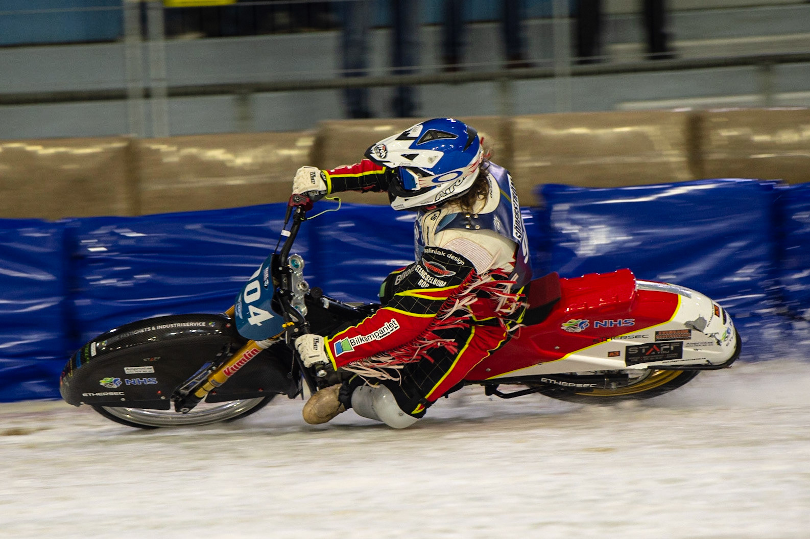 HEERENVEEN, NL.Joakim Söderström (904) in action  during the FIM Ice Speedway Gladiators World Championship Final 3 at Ice Rink Thialf, Heerenveen on Saturday  2 April 2022. (Credit: Ian Charles | MI News)