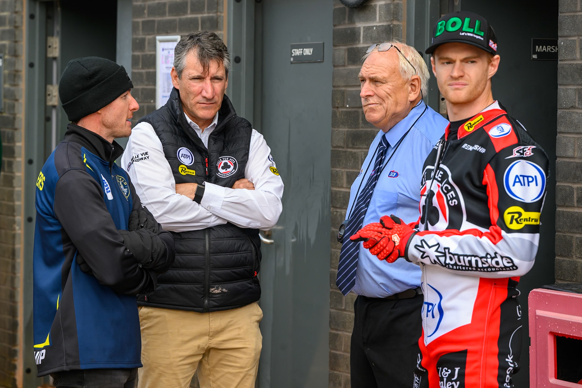 (L to R)  Sheffield Tigers Captain Josh Pickering, Mark Lemon, Team Manager of Belle Vue Aces, Referee Chris Durno and Brady Kurtz Captain of Belle Vue Aces discuss the situation before the meeting is called off  during the Rowe Motor Oil Premiership match between Belle Vue Aces and Sheffield Tigers at the National Speedway Stadium, Manchester on Monday 31st August 2026. (Photo: Ian Charles | MI News)