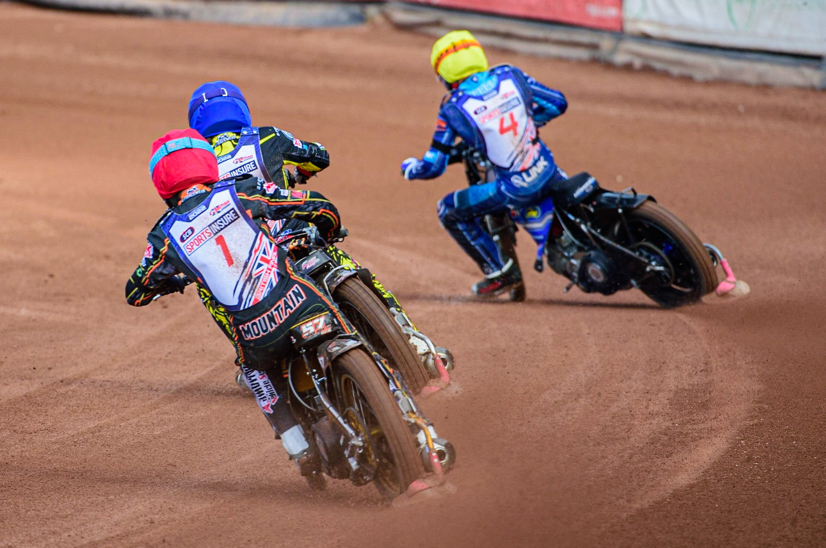 Connor Mountain  (Red) chases Leon Flint  (Blue) and Steve Worrall  (Yellow) during the Sports Insure British Speedway Final, at the National Speedway Stadium, Manchester, on Sunday 18th September 2022. (Credit: Ian Charles | MI News )