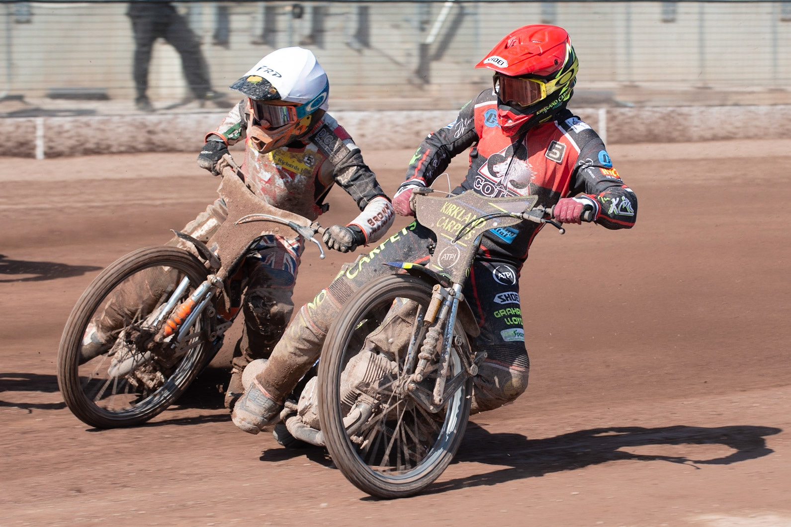 Photo: Ian Charles

Kyle Bickley (Red) inside Connor Coles (white)

Belle Vue Colts v Stoke Potters, National League, Belle Vue National Speedway Stadium, Manchester, Friday 19  April  2019