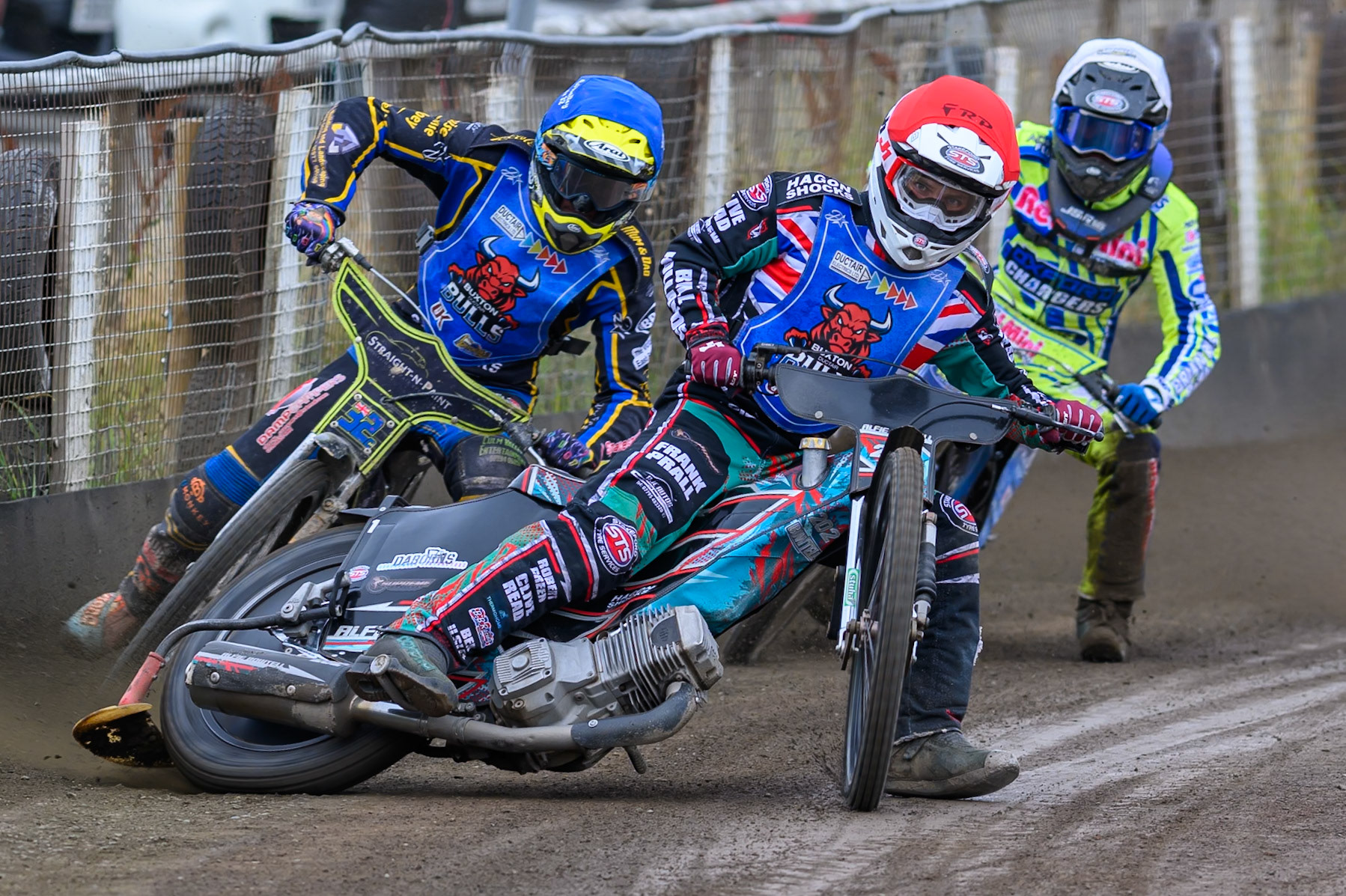 Alfie Bowtell of Buxton Bulls in Red and Ben Whalley, Guest Rider for Buxton Bulls in Blue  leading Jody Scott of Oxford Chargers in White during the WSRA National Development League match between Buxton Bulls and Oxford Chargers at Hi-Edge Speedway, Buxton on Sunday 2nd August 2026. (Photo: Ian Charles | MI News)